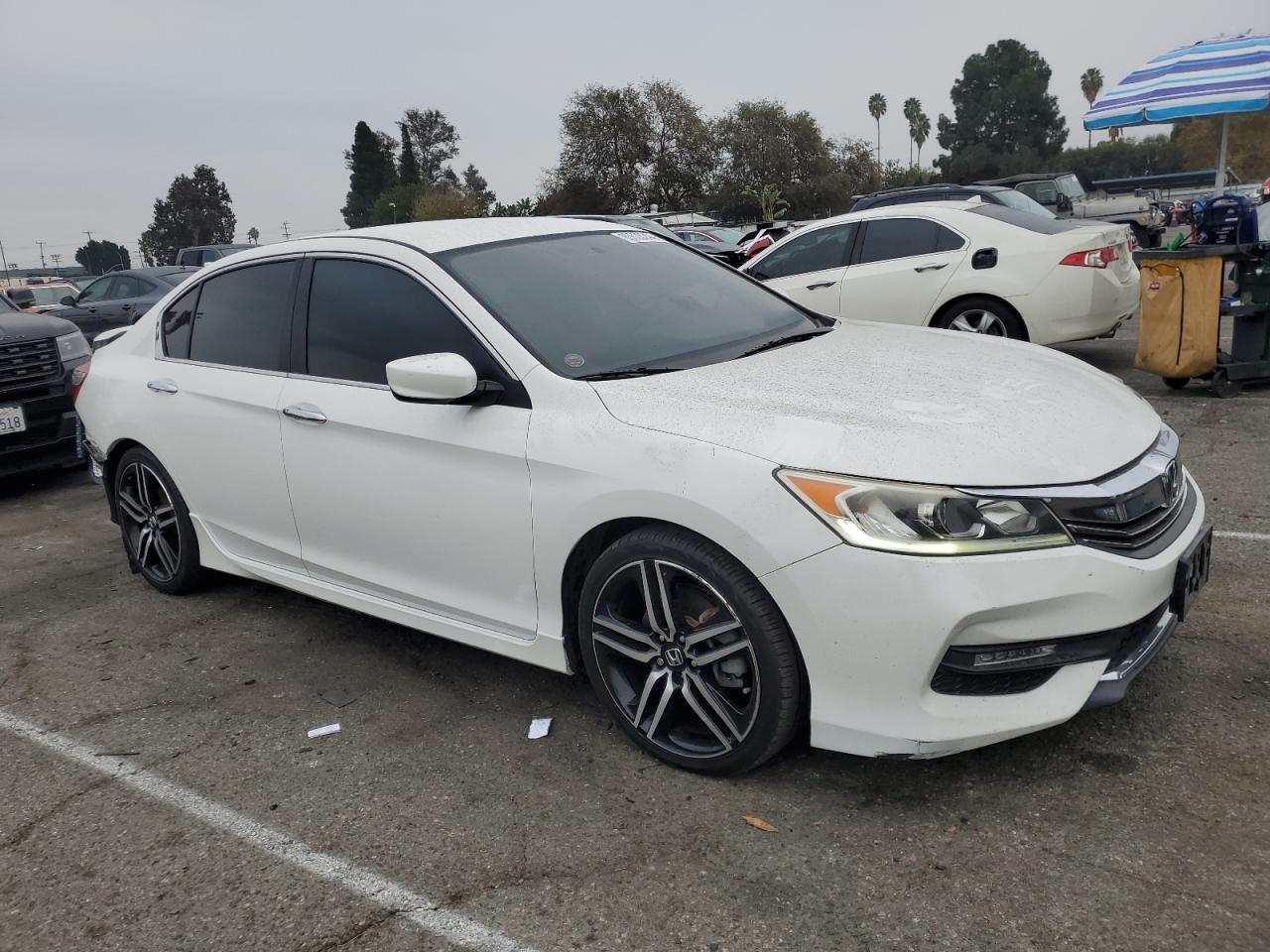 2017 Honda Accord Sport VIN: 1HGCR2F54HA036542 Lot: 86528244