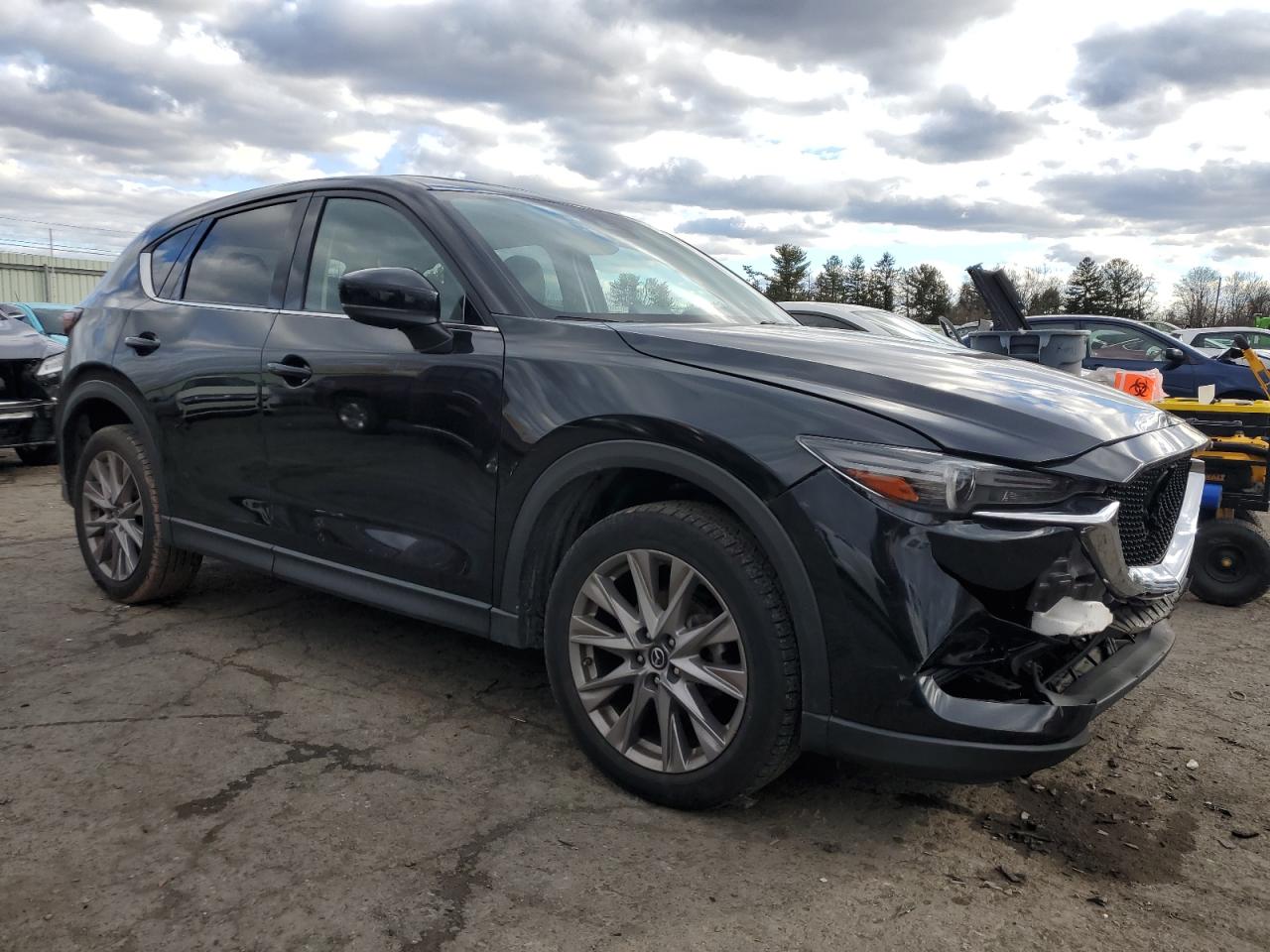 JM3KFBDM9K1553492 2019 Mazda Cx-5 Grand Touring