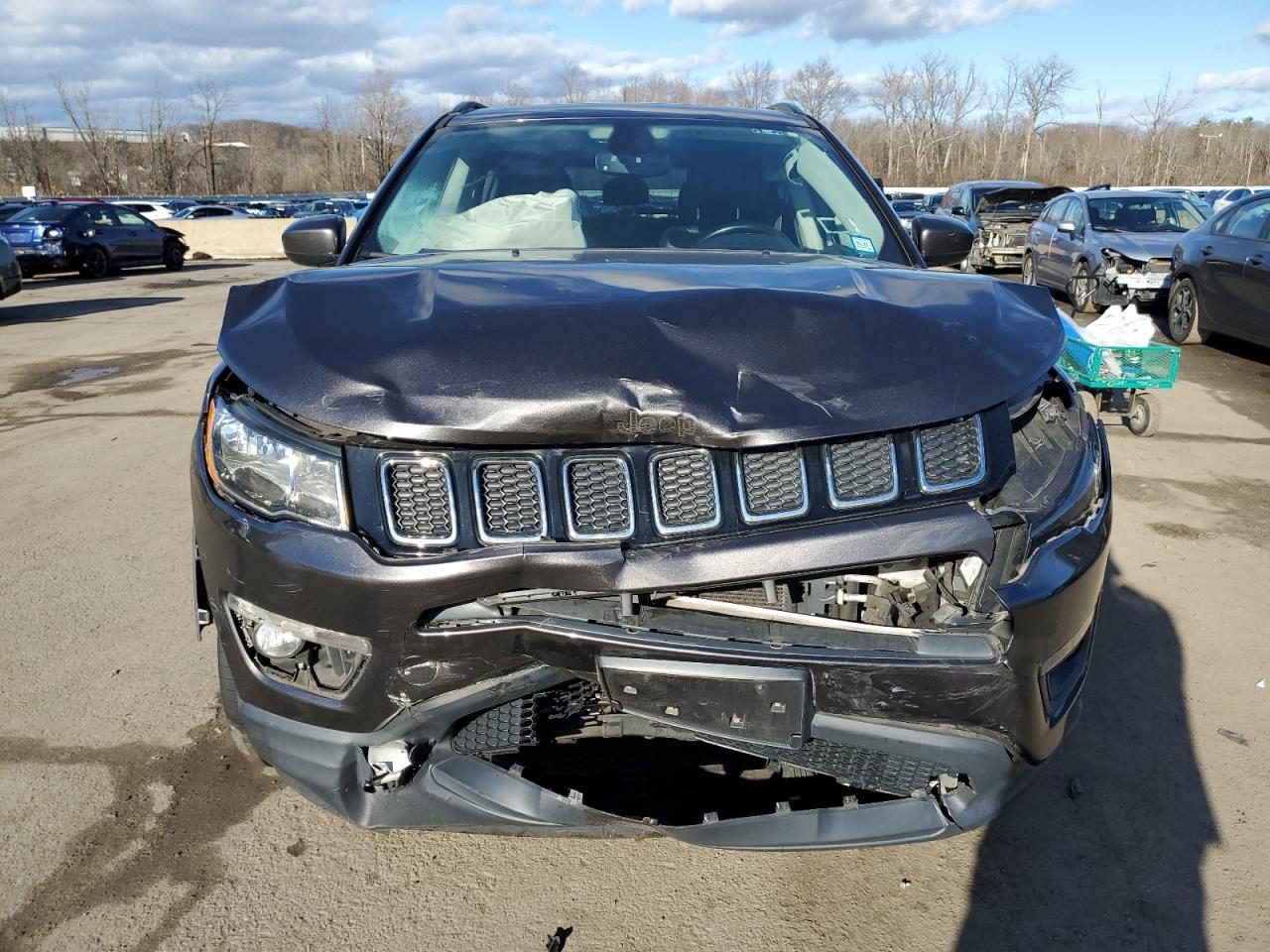 2018 Jeep Compass Latitude VIN: 3C4NJDBB8JT453909 Lot: 86067904