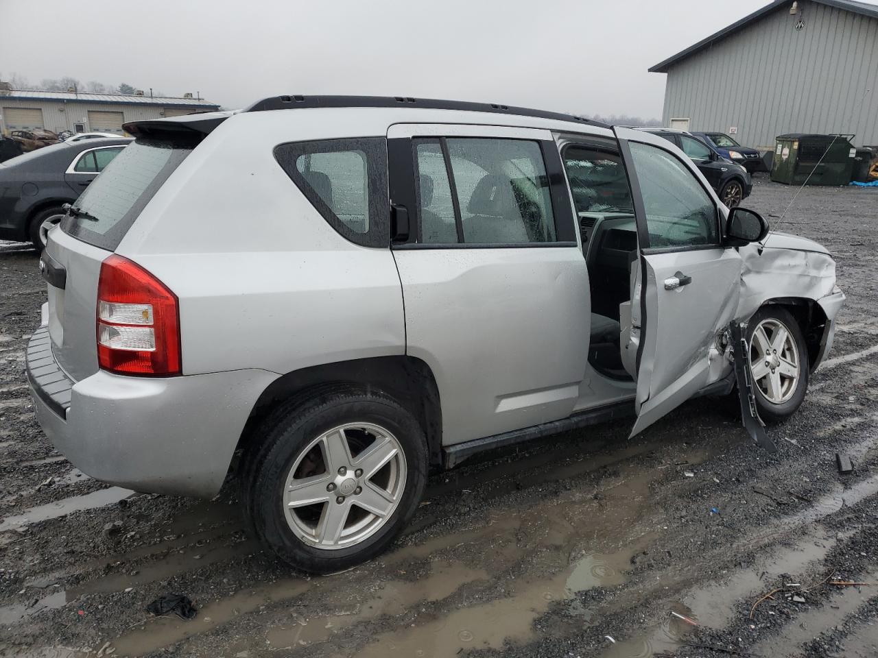 2007 Jeep Compass VIN: 1J8FT47W27D196487 Lot: 84013114