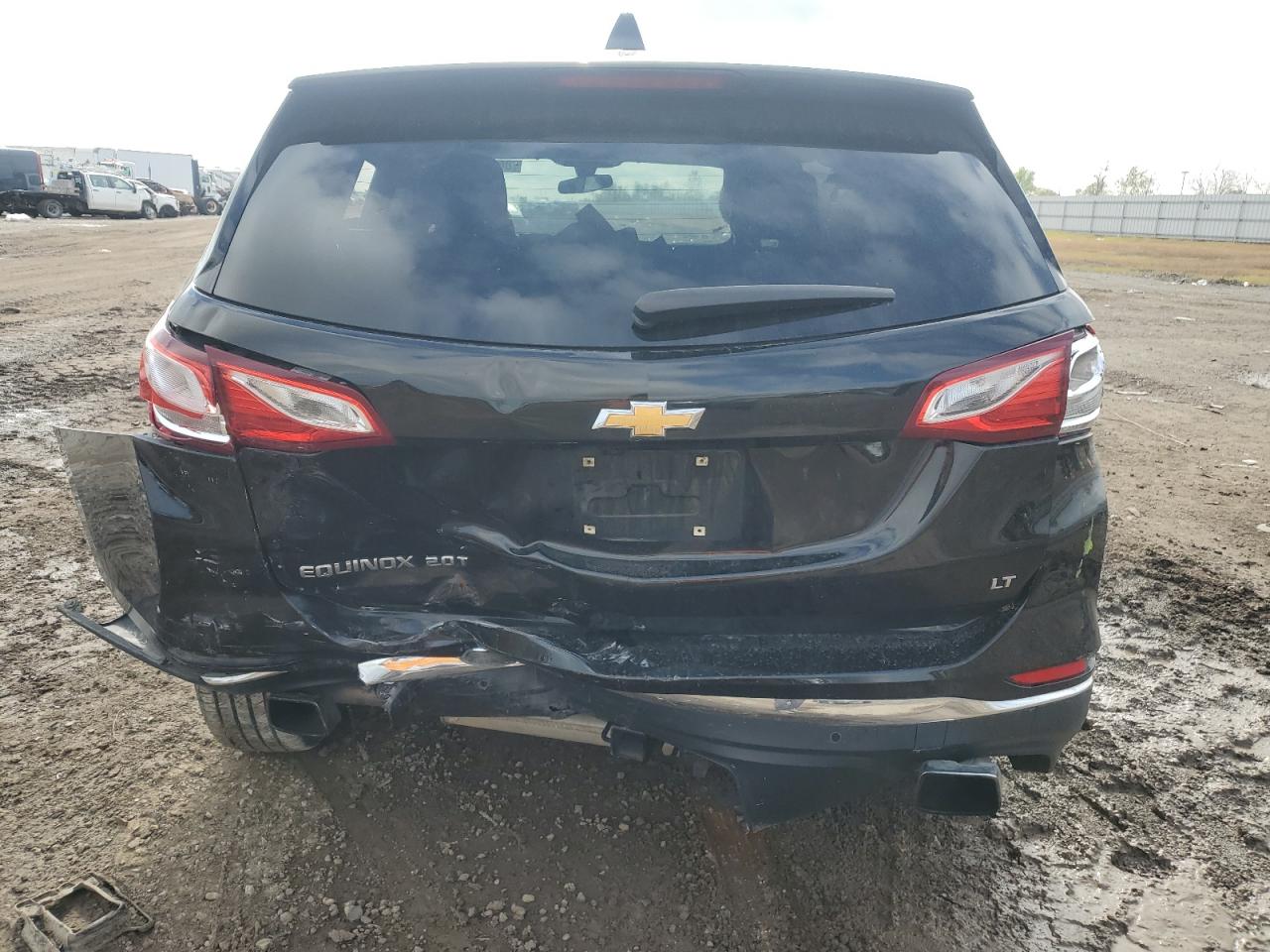 2GNAXKEX2J6203084 2018 Chevrolet Equinox Lt