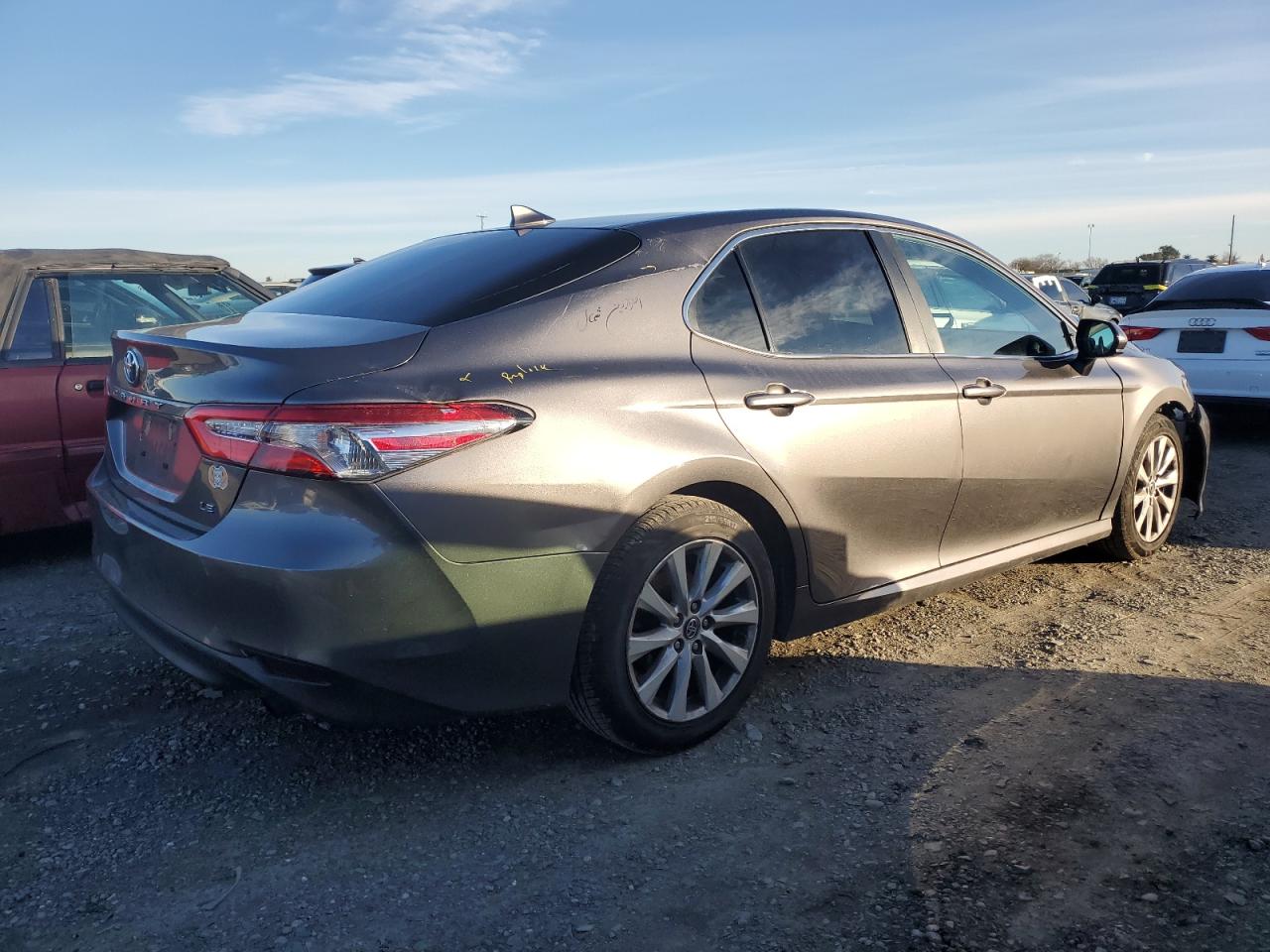 2019 Toyota Camry L VIN: 4T1B11HK4KU805198 Lot: 86848614