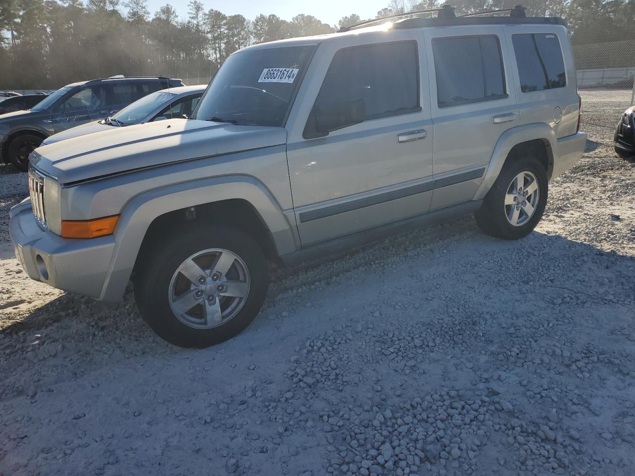 2008 Jeep Commander Sport VIN: 1J8HH48K88C191792 Lot: 86631614