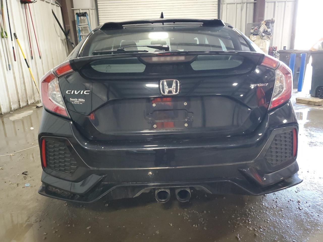 SHHFK7H48JU413628 2018 Honda Civic Sport