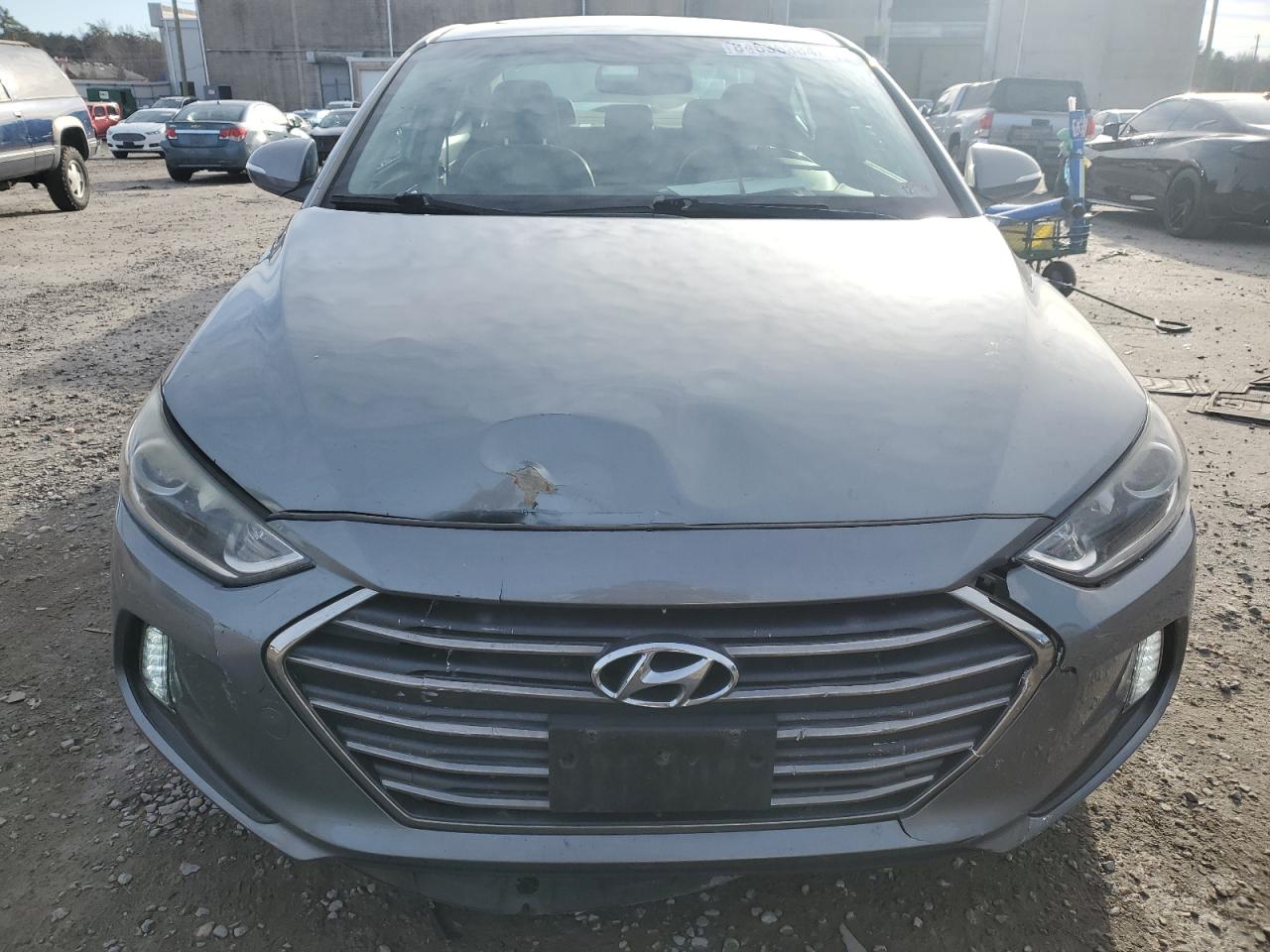 KMHD84LF5HU298580 2017 Hyundai Elantra Se