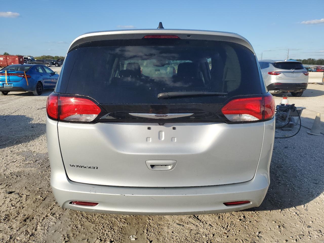 2023 Chrysler Voyager Lx VIN: 2C4RC1CG7PR615528 Lot: 83021944