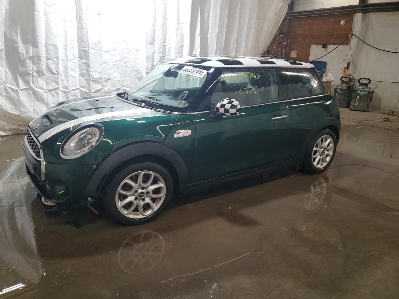 2016 Mini Cooper S VIN: WMWXP7C52G3B49822 Lot: 86055244