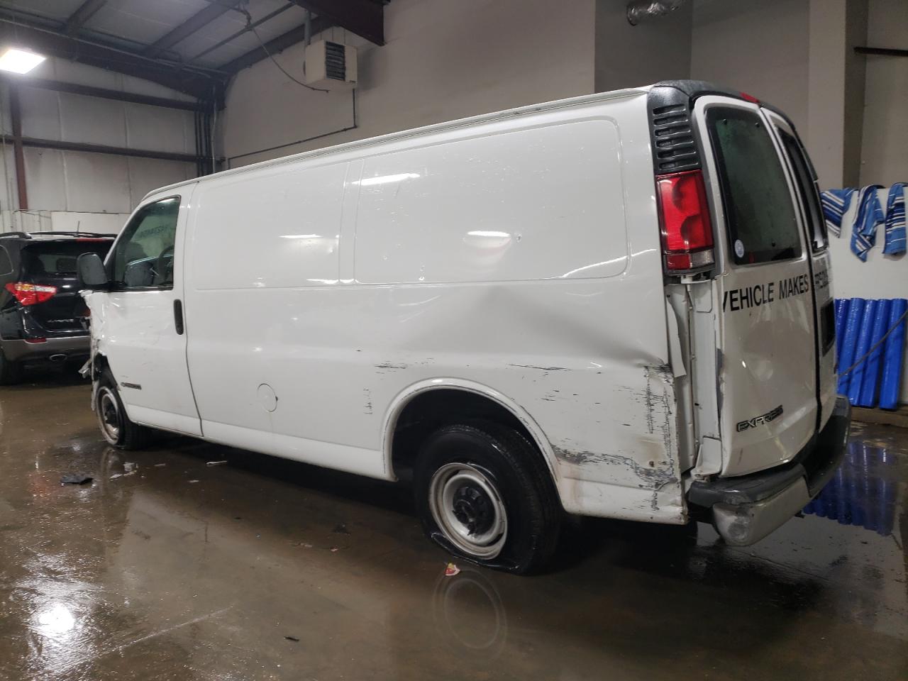 2000 Chevrolet Express G2500 VIN: 1GCGG25R1Y1260846 Lot: 84274454