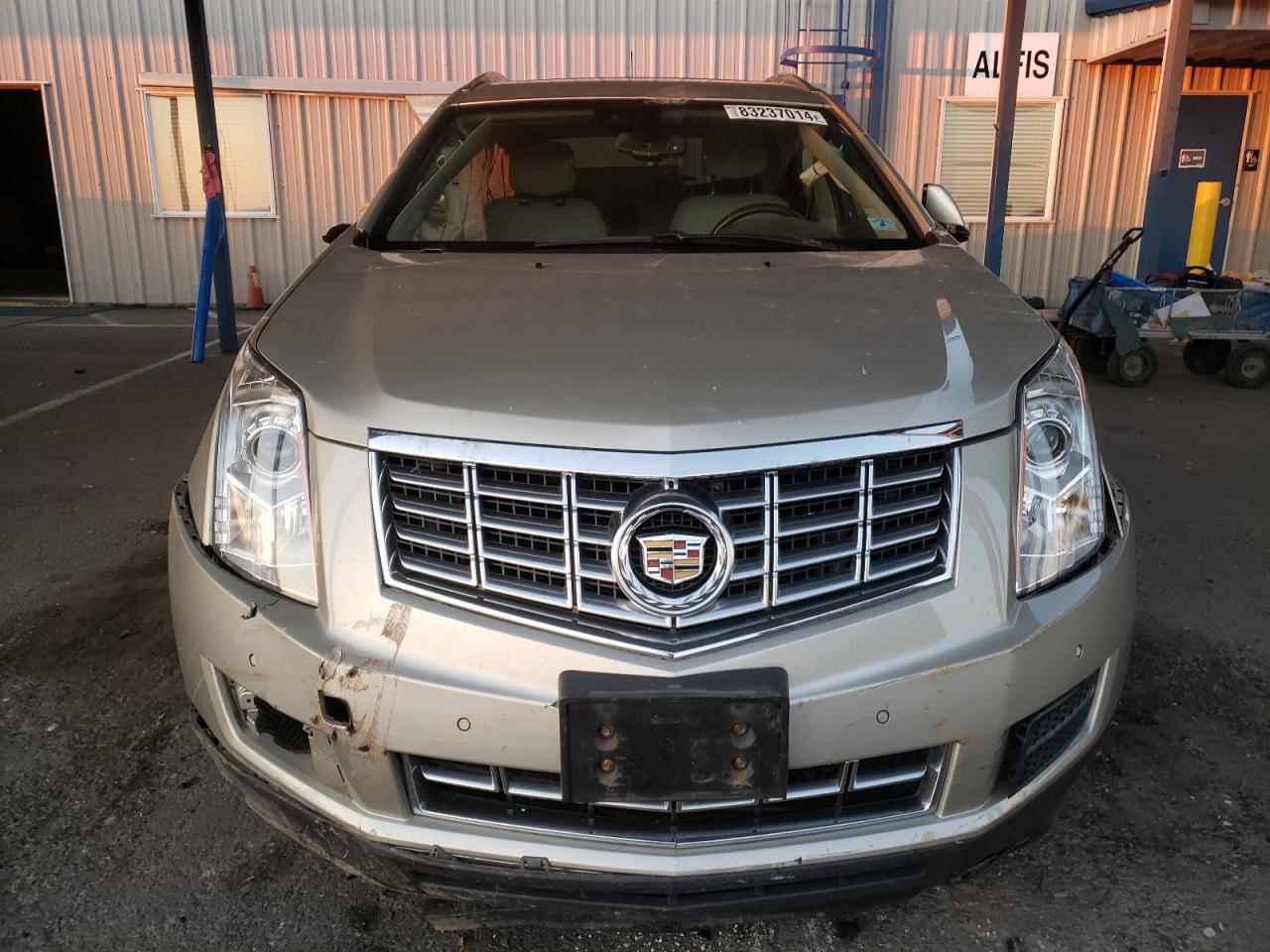 2015 Cadillac Srx Luxury Collection VIN: 3GYFNEE37FS556099 Lot: 83237014