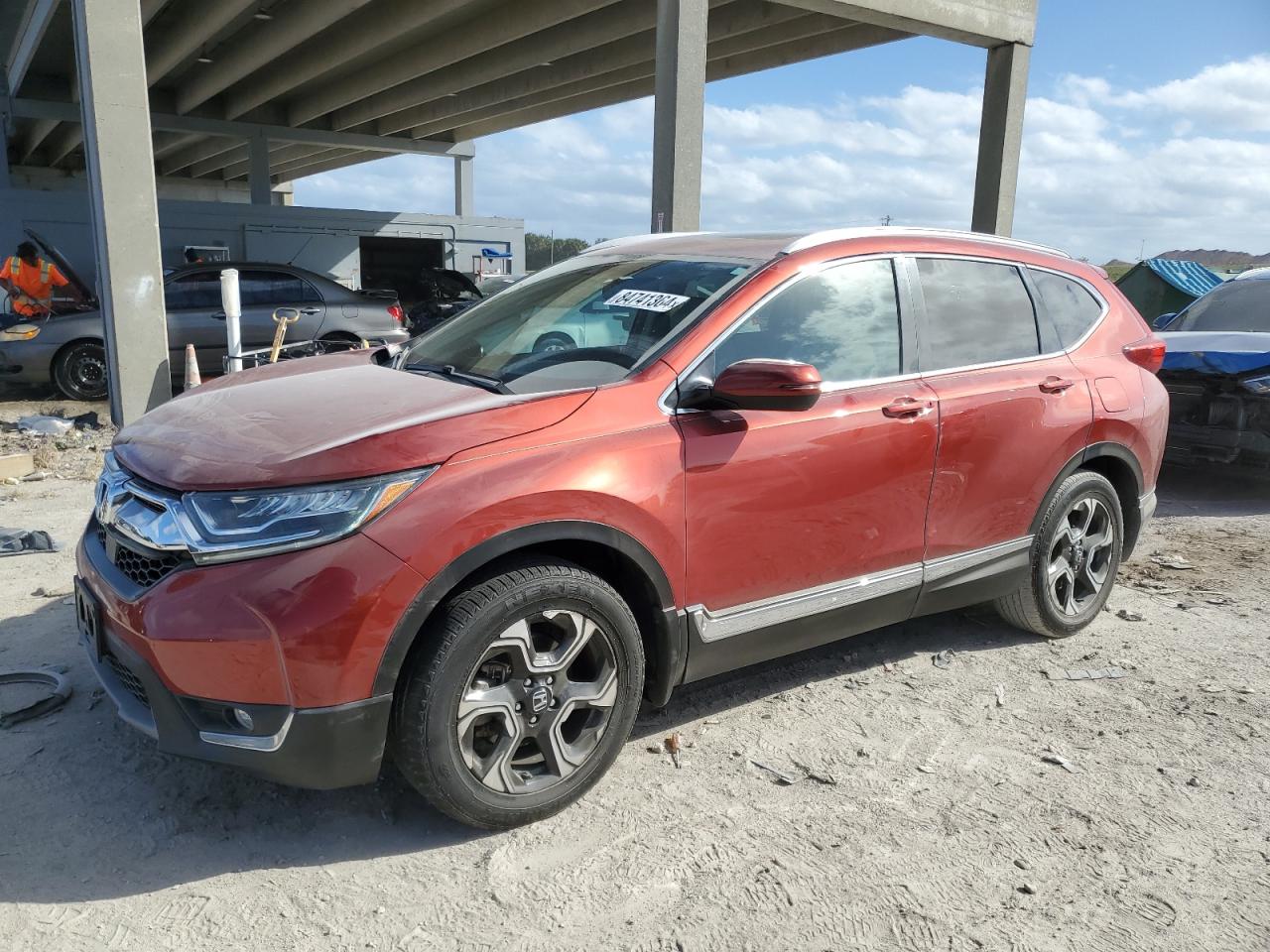 2019 Honda Cr-V Touring VIN: 2HKRW2H96KH620989 Lot: 84741364