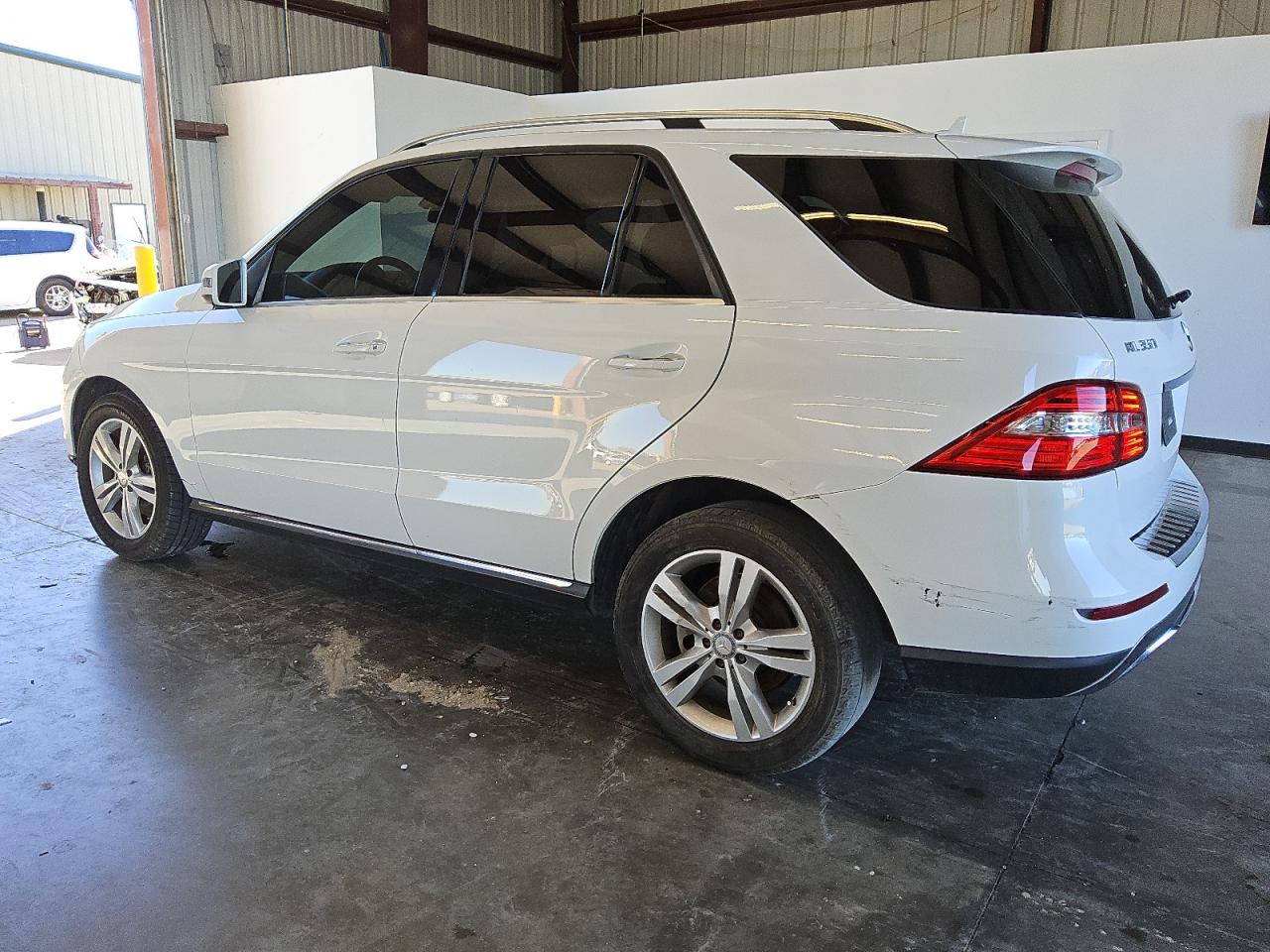 2015 Mercedes-Benz Ml 350 VIN: 4JGDA5JB0FA601578 Lot: 83613174