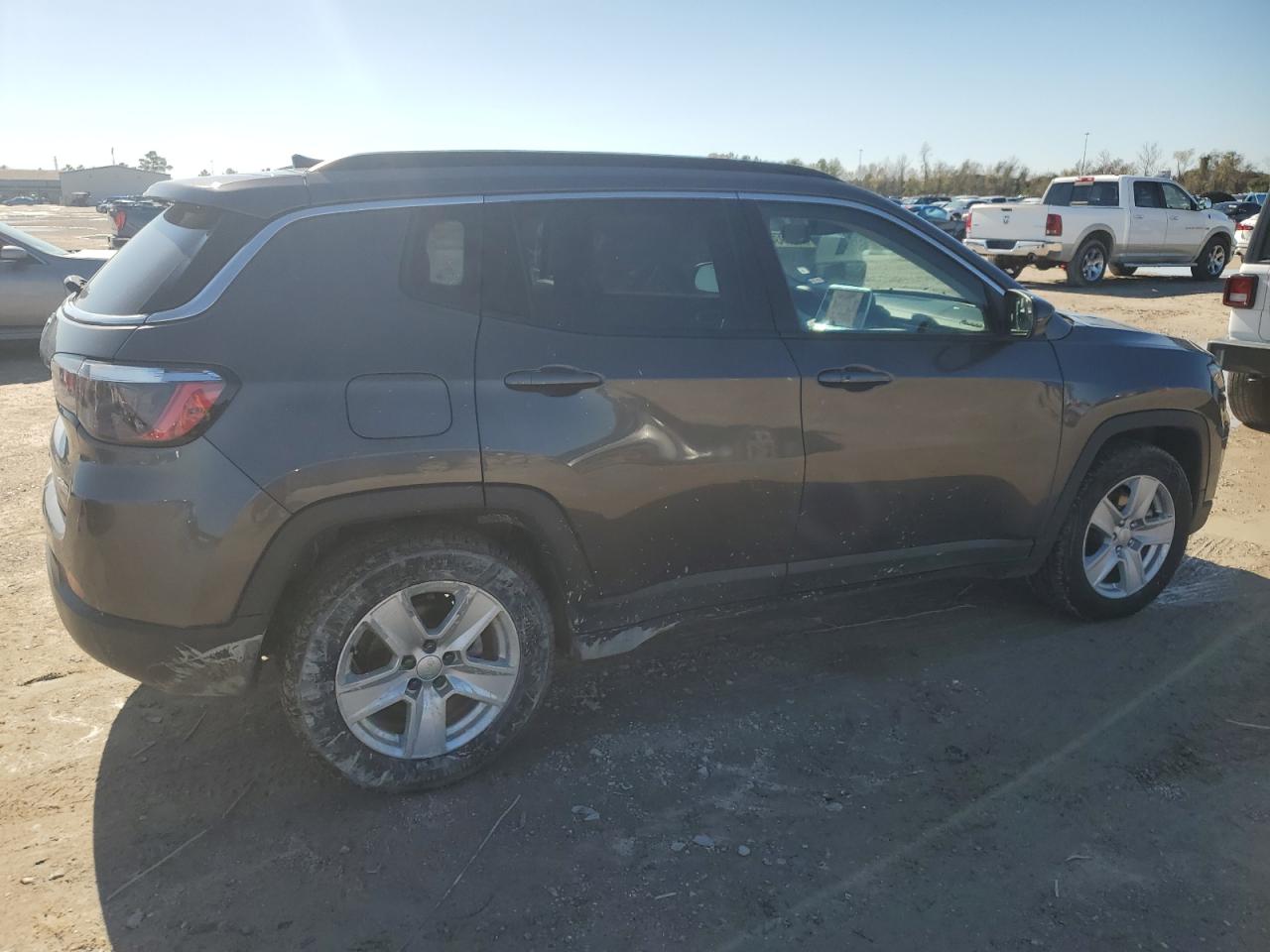 2022 Jeep Compass Latitude VIN: 3C4NJCBB0NT106641 Lot: 86993454