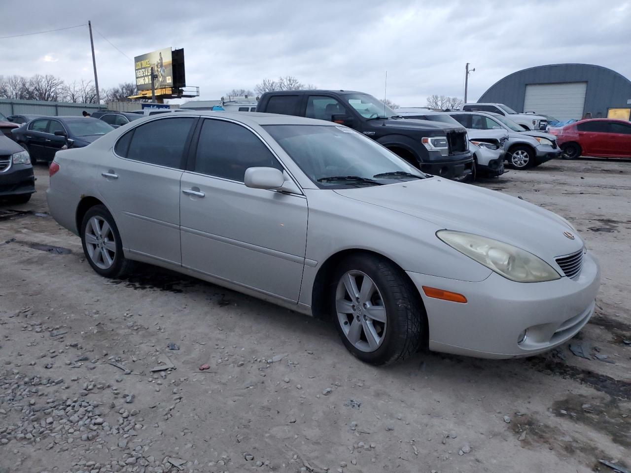 2005 Lexus Es 330 VIN: JTHBA30G555082675 Lot: 85226104