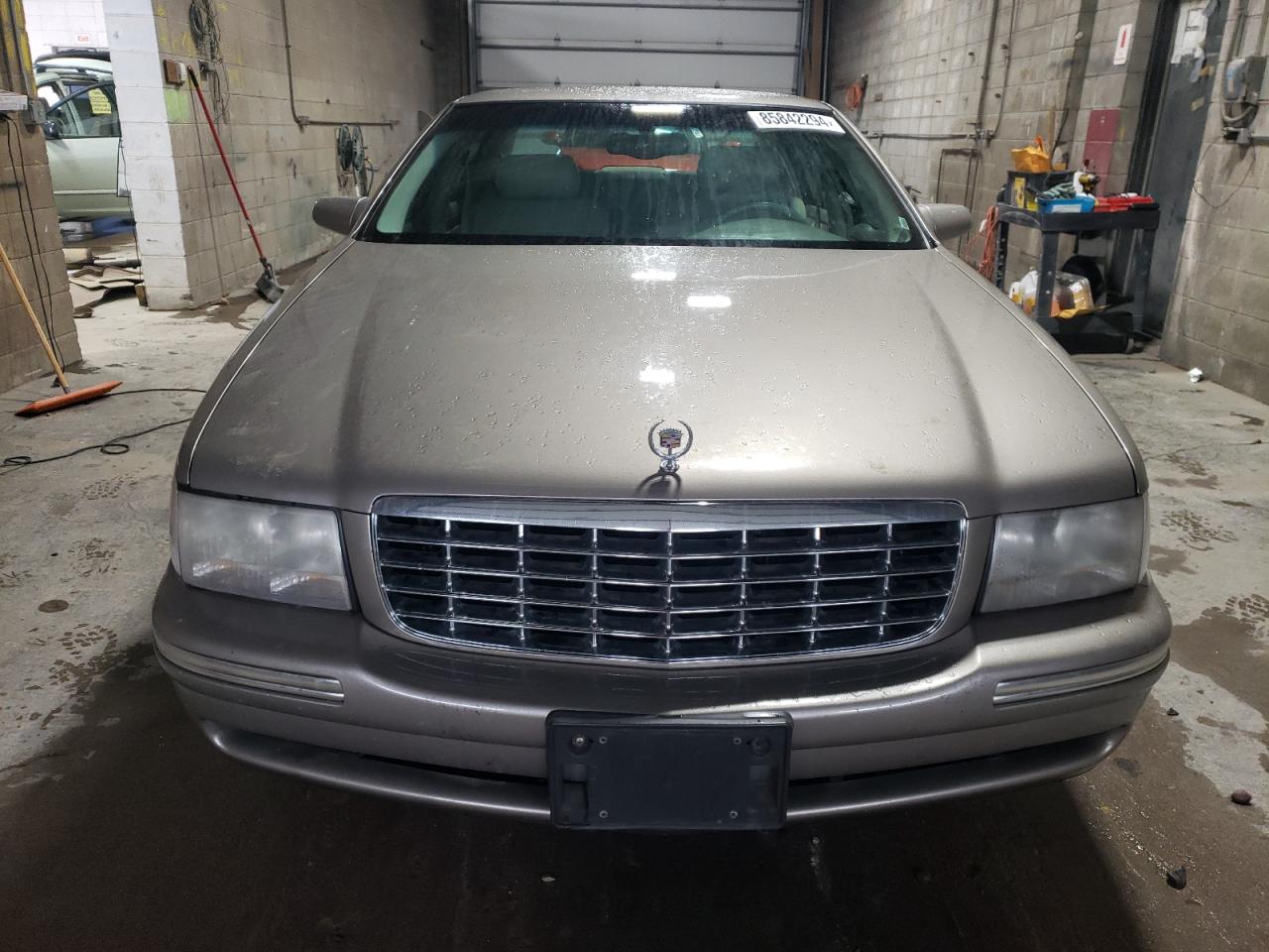 1999 Cadillac Deville VIN: 1G6KD54YXXU766351 Lot: 85842294