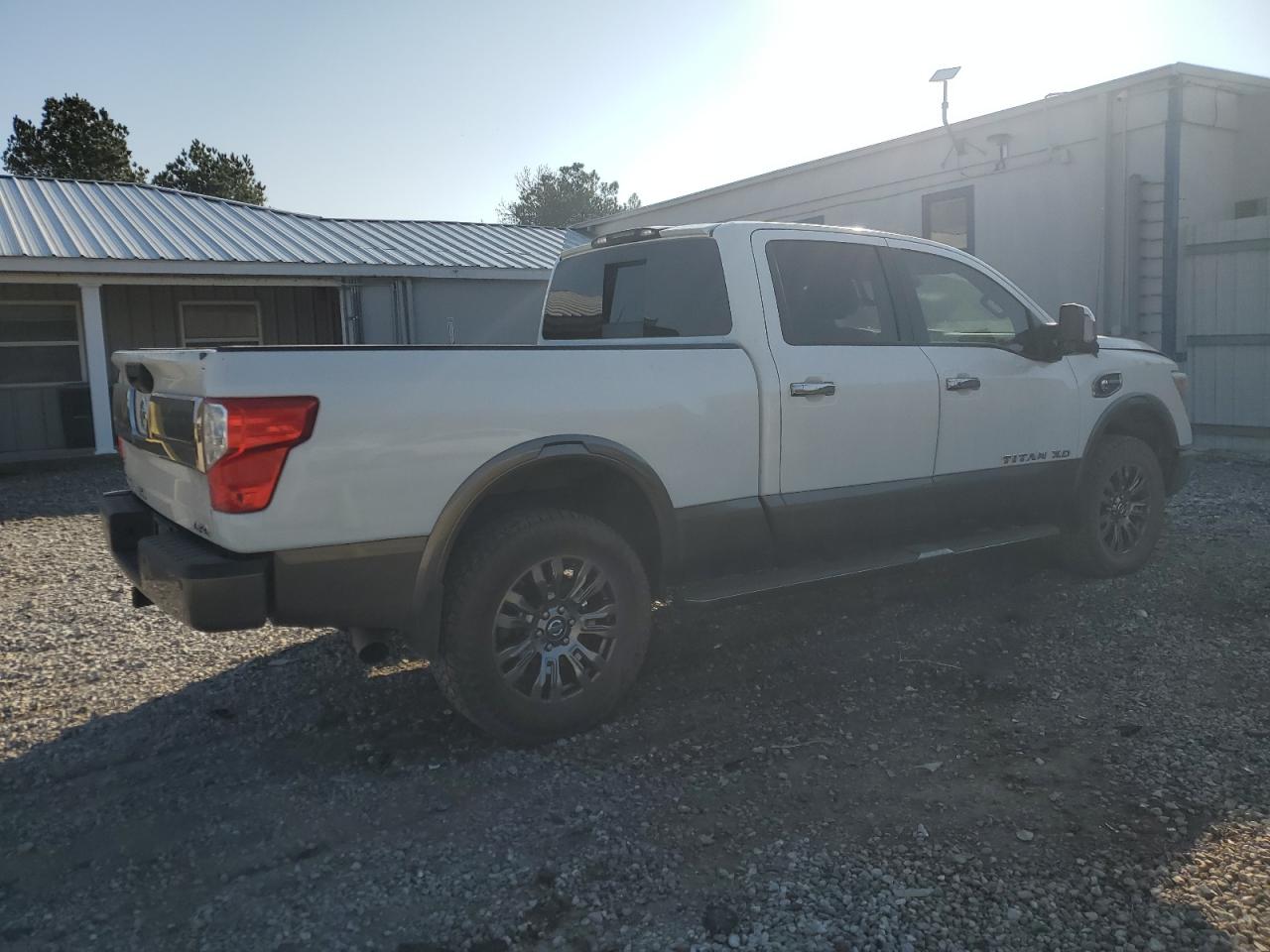 2016 Nissan Titan Xd Sl VIN: 1N6BA1F47GN510930 Lot: 82561154