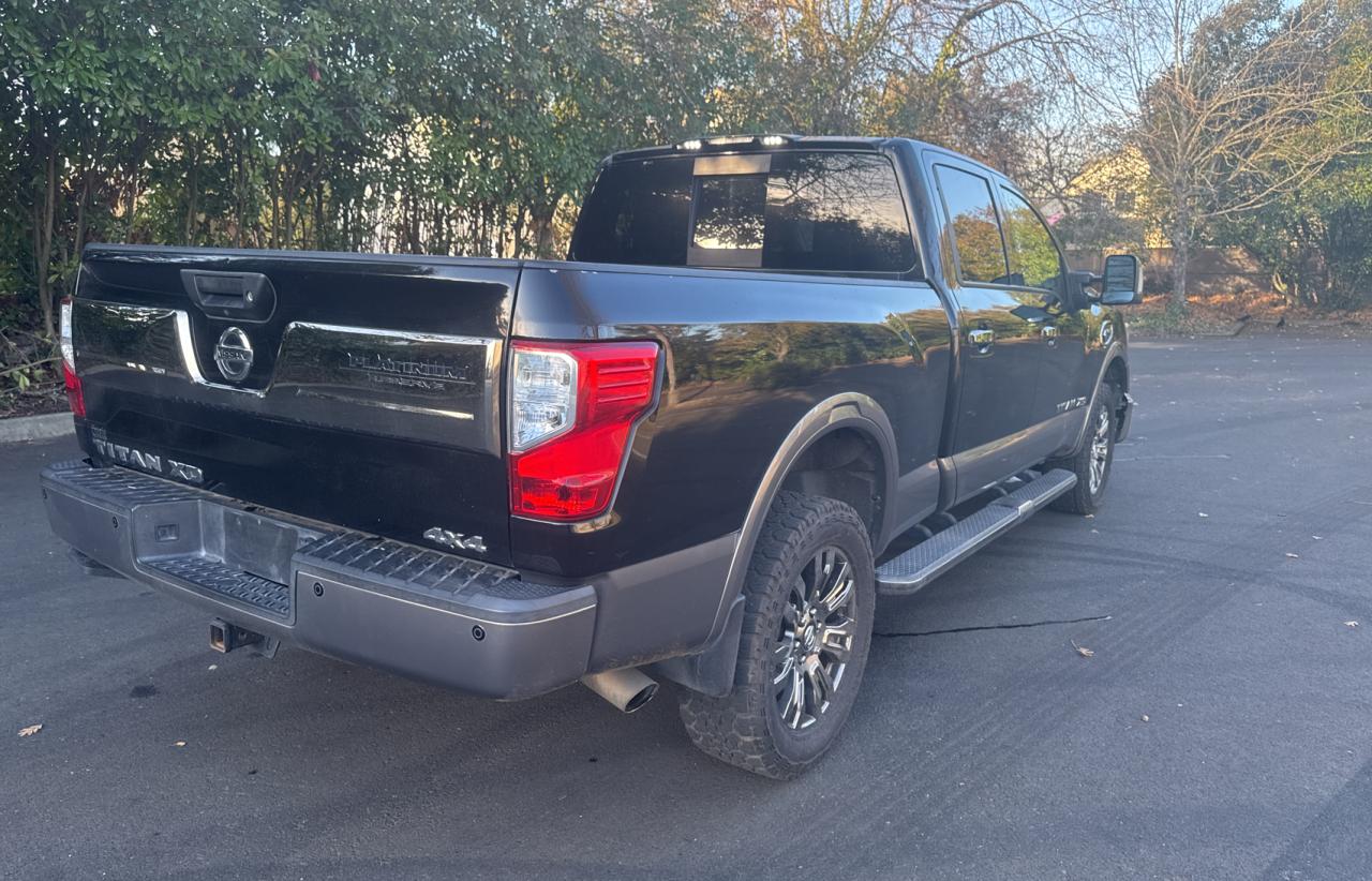 1N6BA1F44HN561514 2017 Nissan Titan Xd S