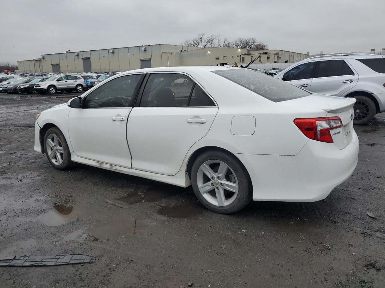 4T1BF1FK2CU539086 2012 Toyota Camry Base