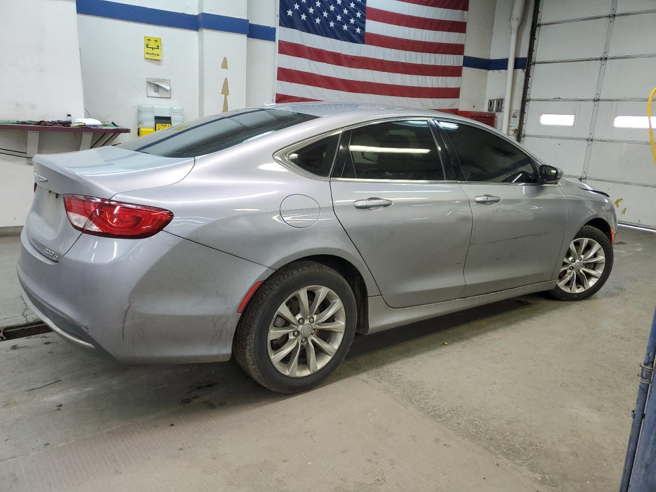 2015 Chrysler 200 C VIN: 1C3CCCCB3FN548514 Lot: 84318044