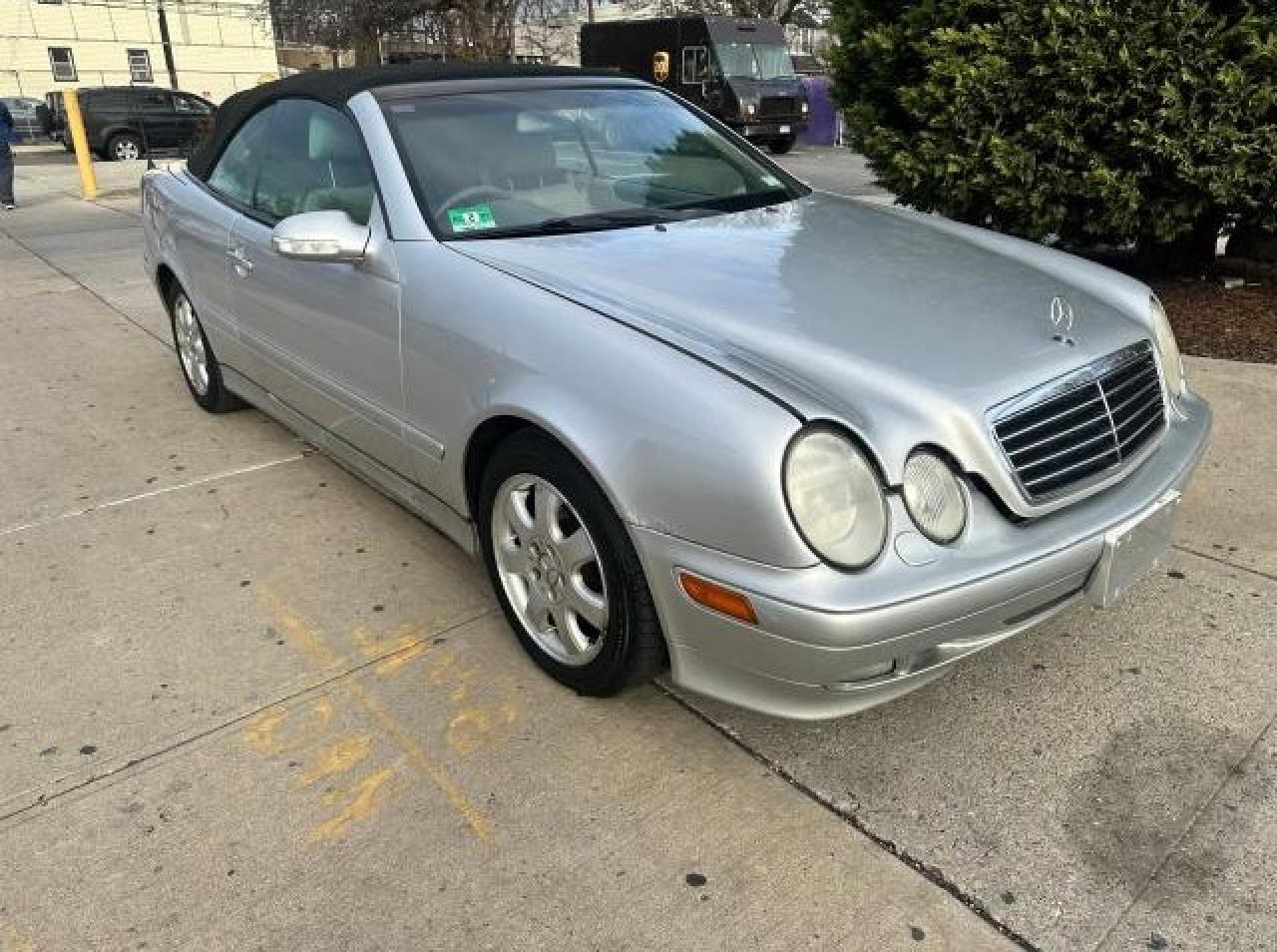 2003 Mercedes-Benz Clk 320 VIN: WDBLK65G93T143238 Lot: 85963694