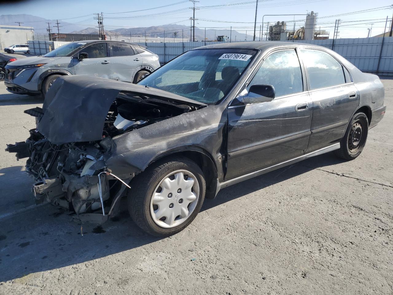 1996 Honda Accord Lx VIN: 1HGCD5637TA243272 Lot: 85079614