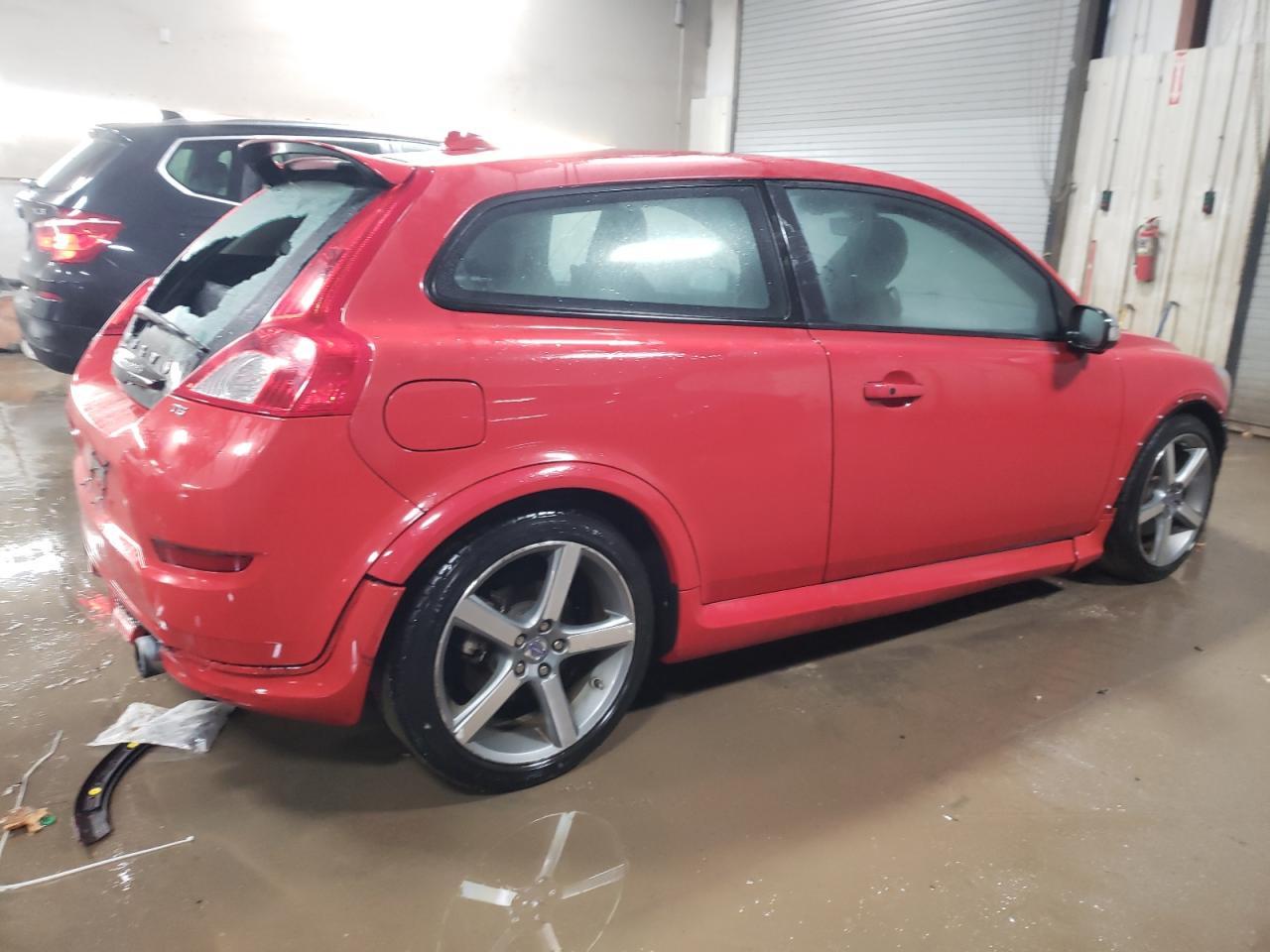 2011 Volvo C30 T5 VIN: YV1672MK3B2198216 Lot: 84201684