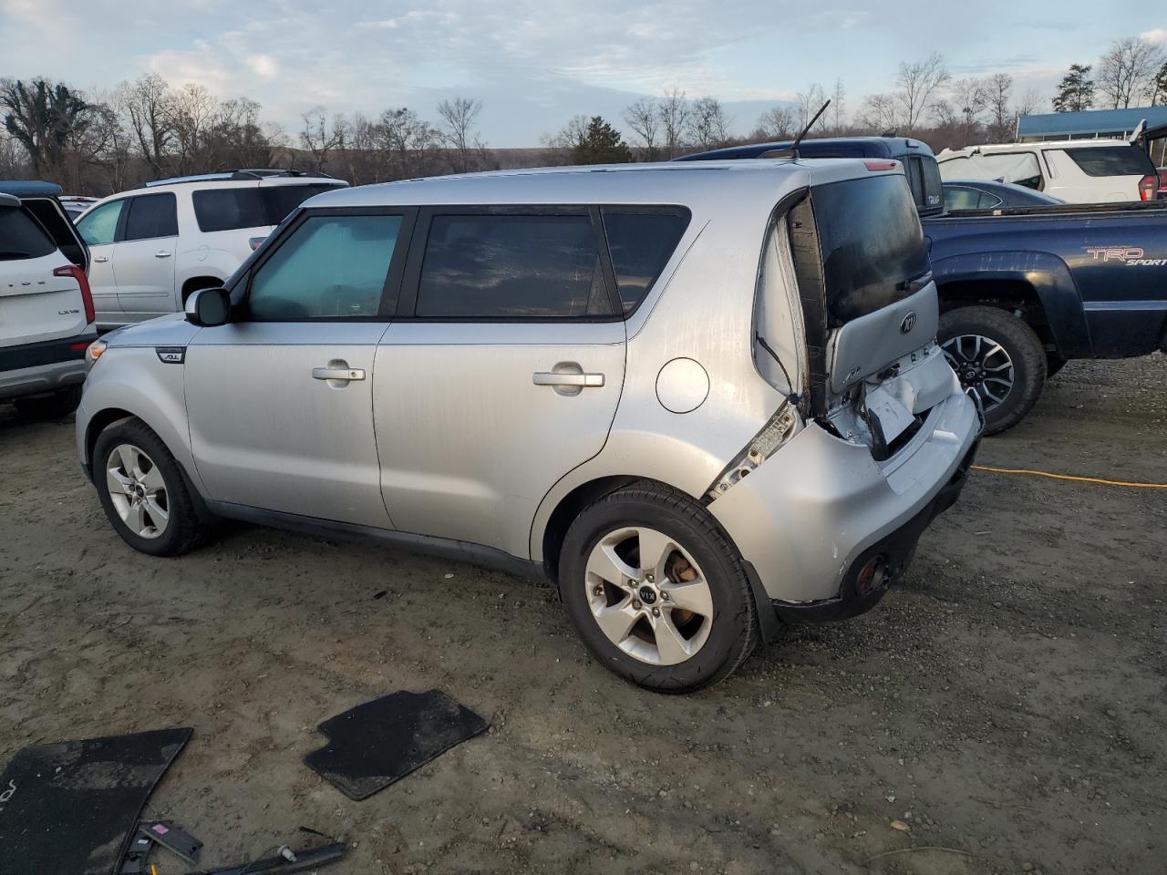 2017 Kia Soul VIN: KNDJN2A24H7456801 Lot: 84419644