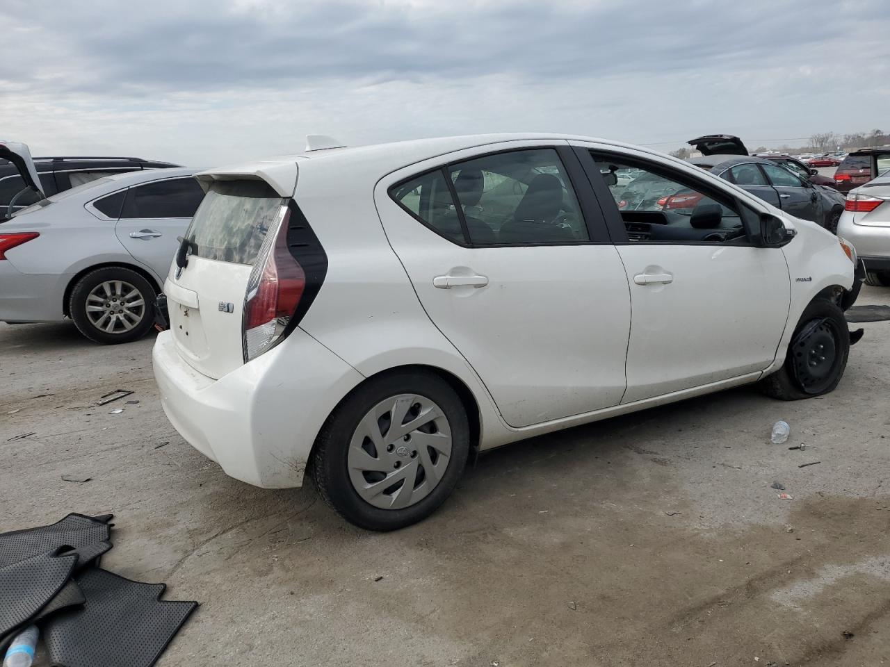 JTDKDTB35G1117289 2016 Toyota Prius C