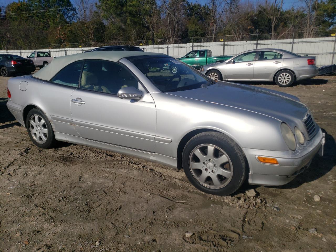 2000 Mercedes-Benz Clk 320 VIN: WDBLK65G4YT043233 Lot: 85866174