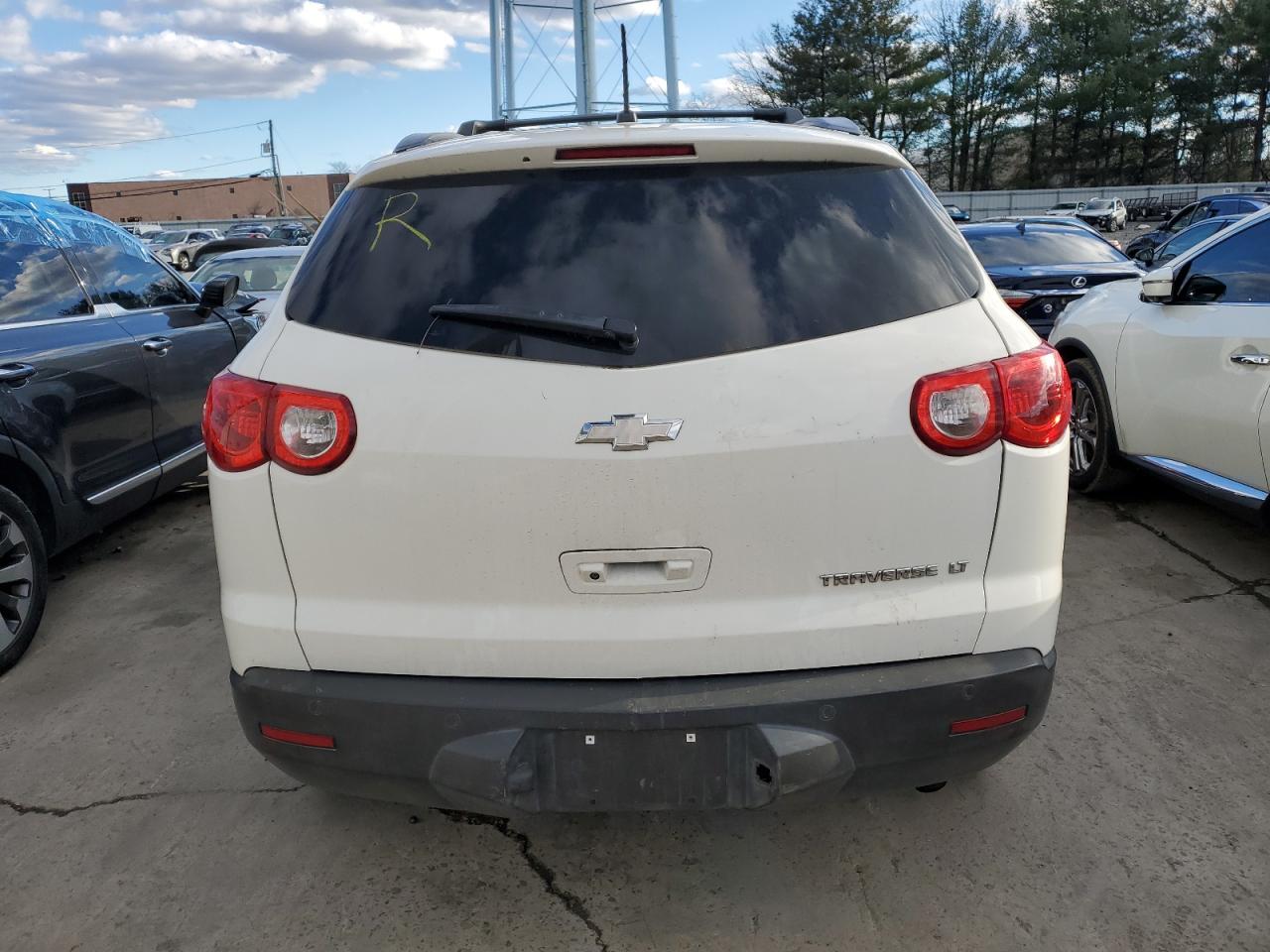 2011 Chevrolet Traverse Lt VIN: 1GNKRJED7BJ297806 Lot: 85942464