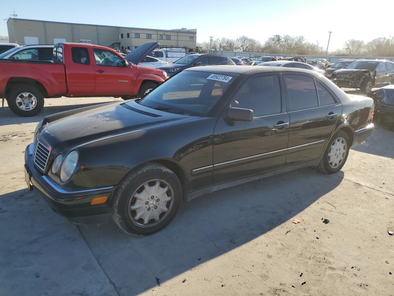 1999 Mercedes-Benz E 320 VIN: WDBJF65H9XA893258 Lot: 85922784