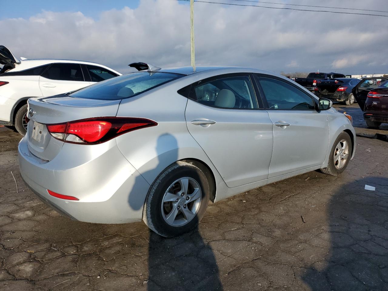 5NPDH4AE5EH493230 2014 Hyundai Elantra Se