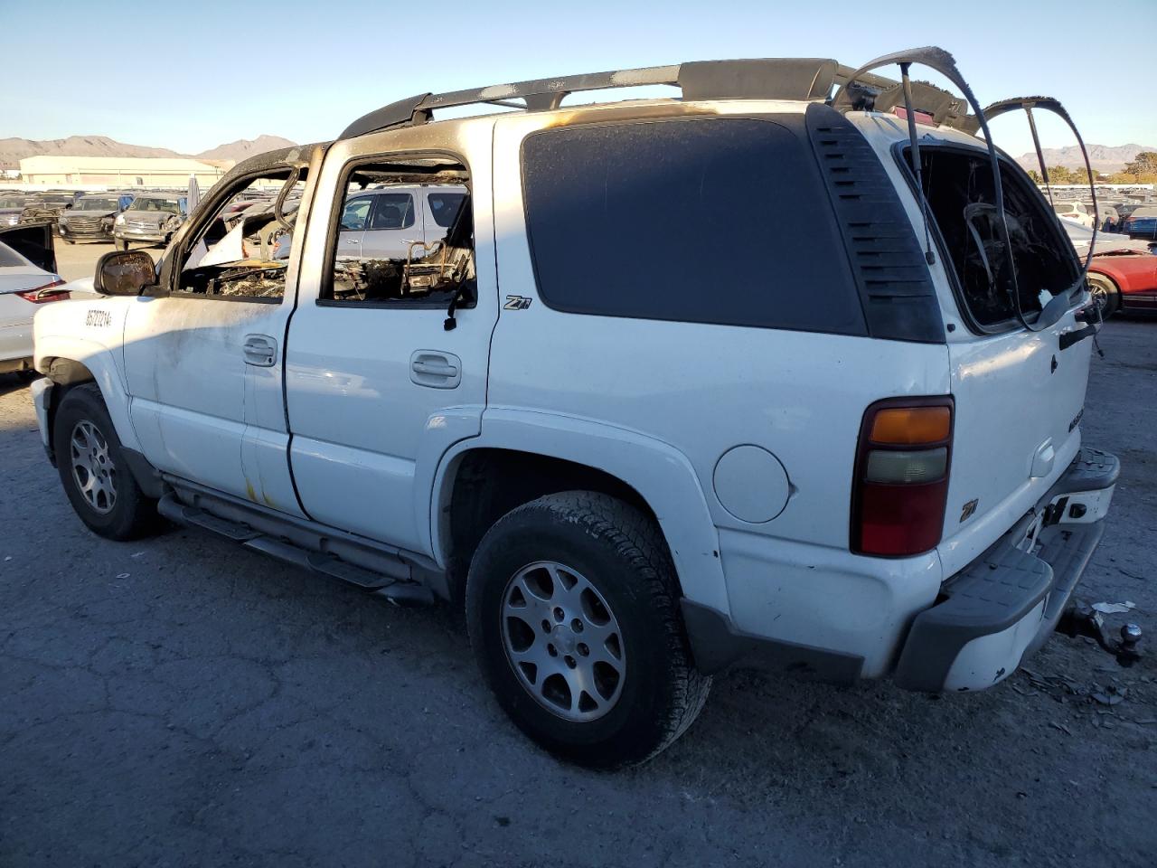 2002 Chevrolet Tahoe K1500 VIN: 1GNEK13Z02R204299 Lot: 85727214