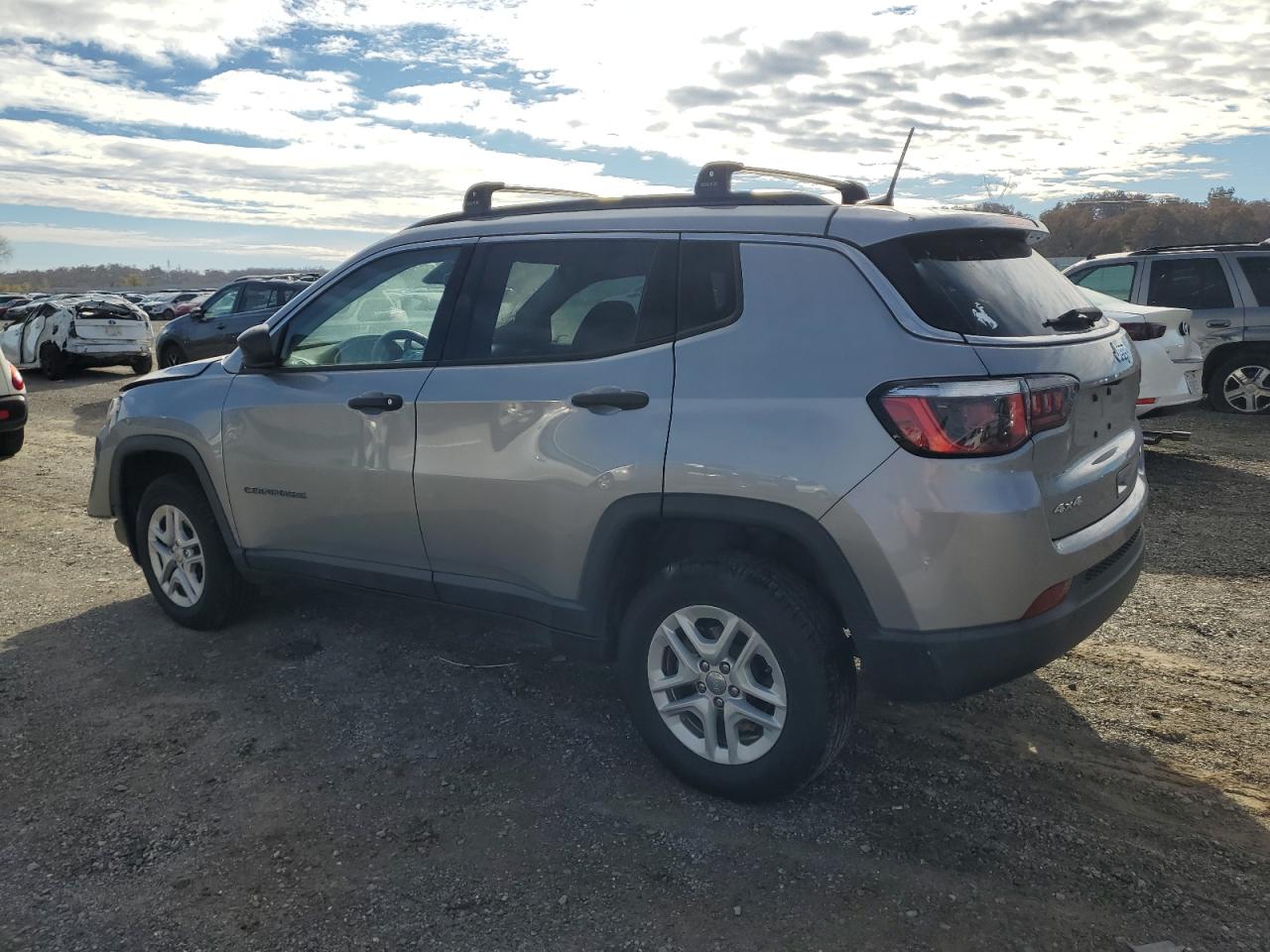 2019 Jeep Compass Sport VIN: 3C4NJDAB6KT598756 Lot: 83155504