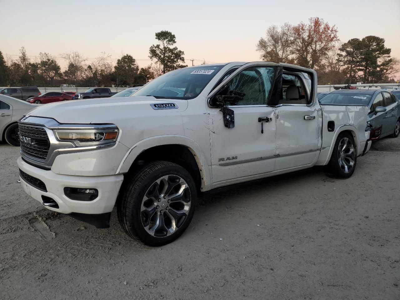 2022 Ram 1500 Limited VIN: 1C6SRFHT6NN385470 Lot: 83357024