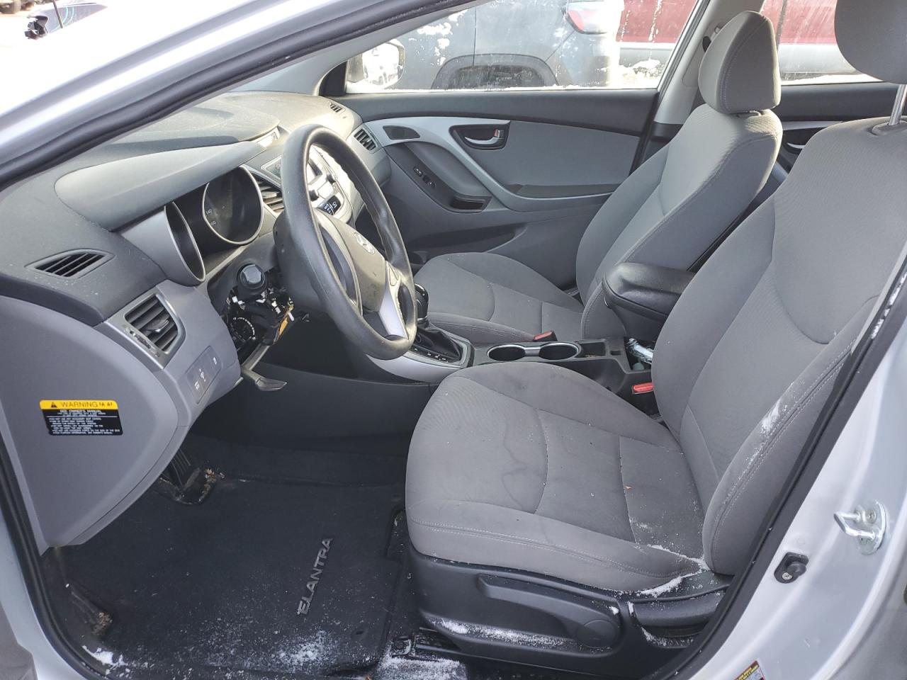 KMHDH4AE5FU323100 2015 Hyundai Elantra Se