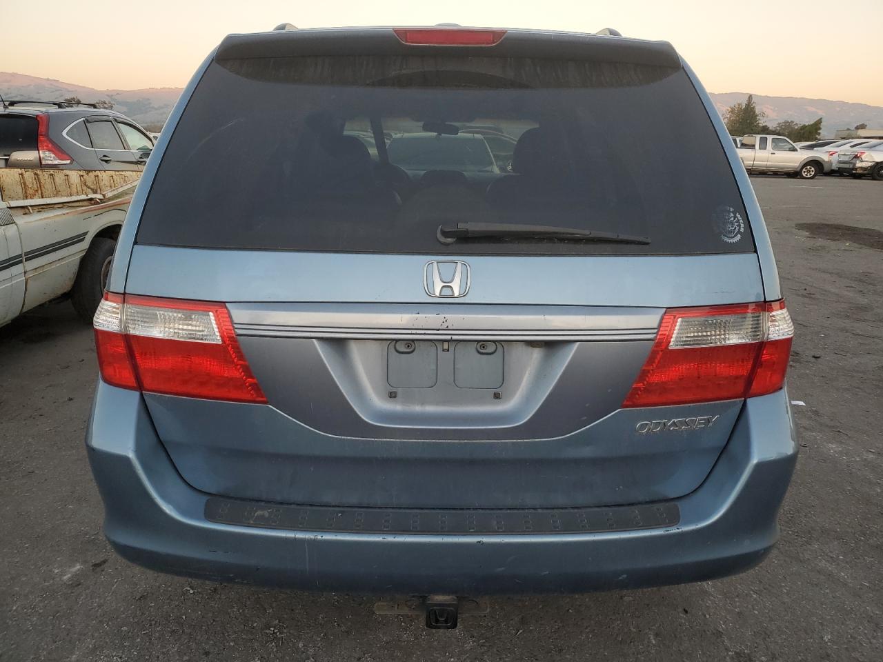 2005 Honda Odyssey Exl VIN: 5FNRL38725B115502 Lot: 85896204