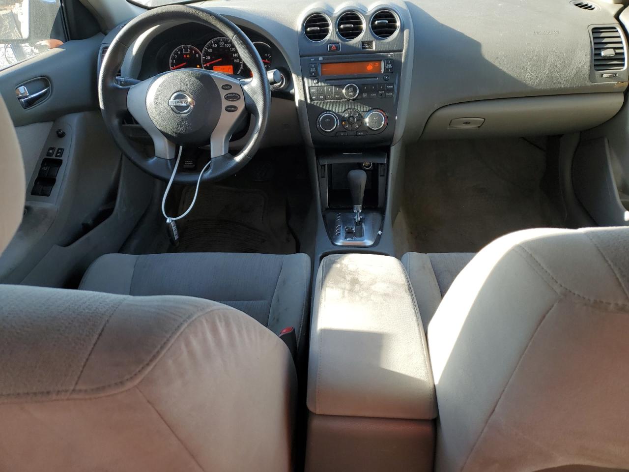 1N4AL2AP7AN447339 2010 Nissan Altima Base