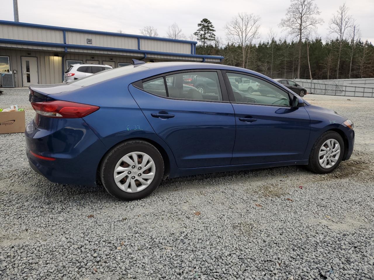 5NPD74LF9HH126635 2017 Hyundai Elantra Se