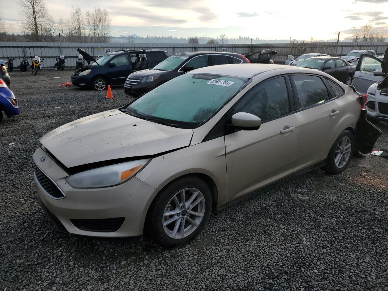 2018 Ford Focus Se VIN: 1FADP3FE7JL270902 Lot: 83687764