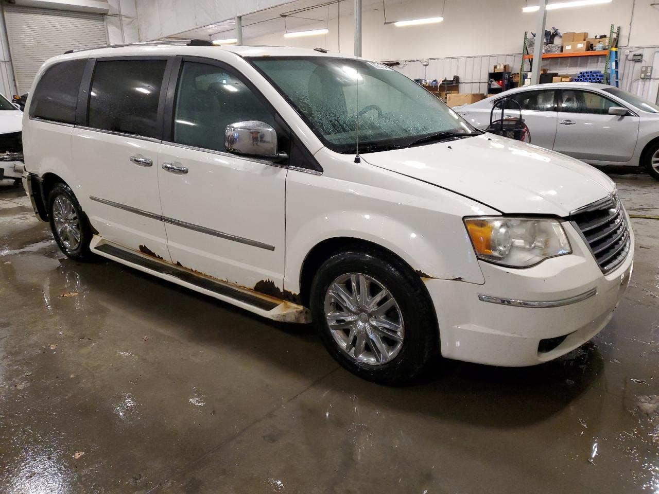 2010 Chrysler Town & Country Limited VIN: 2A4RR7DX3AR456699 Lot: 83562794