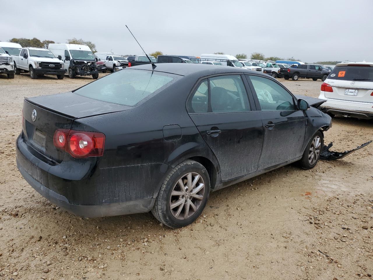 2010 Volkswagen Jetta S VIN: 3VWJZ7AJ3AM014707 Lot: 83381294