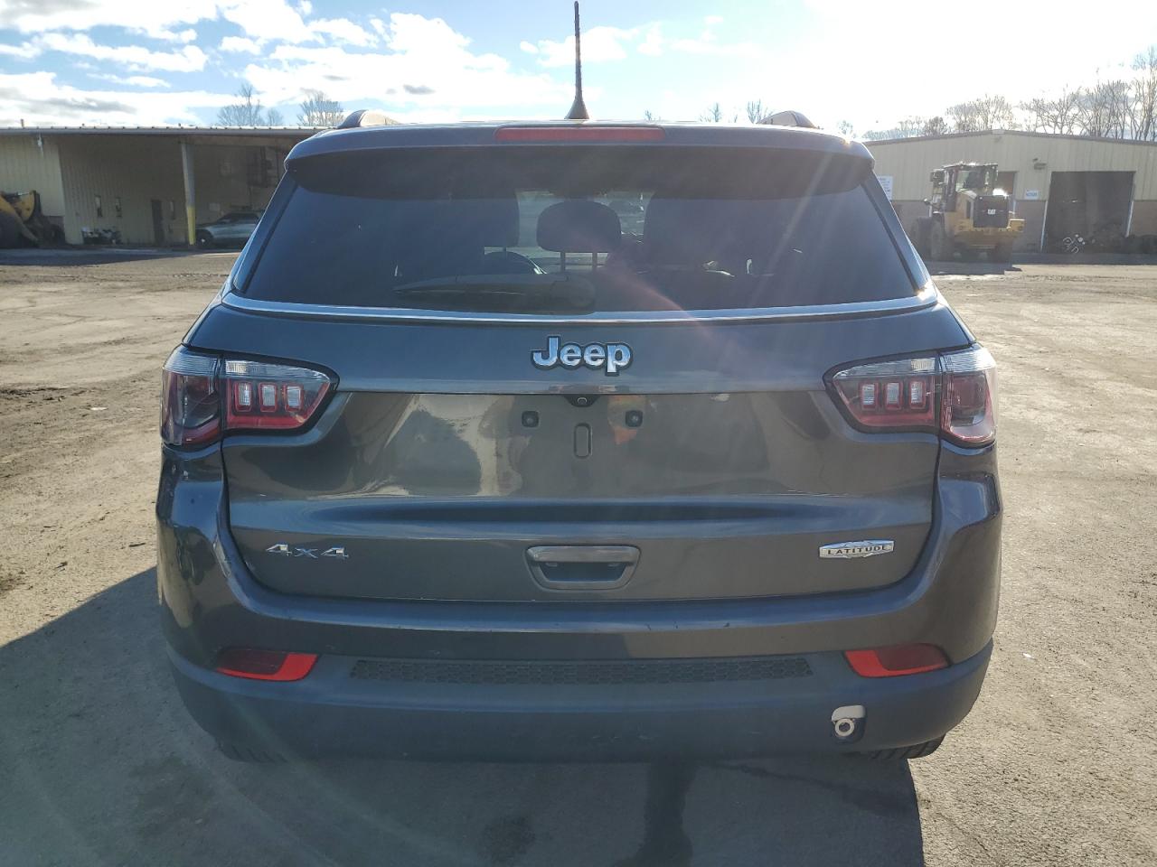 2018 Jeep Compass Latitude VIN: 3C4NJDBB8JT453909 Lot: 86067904