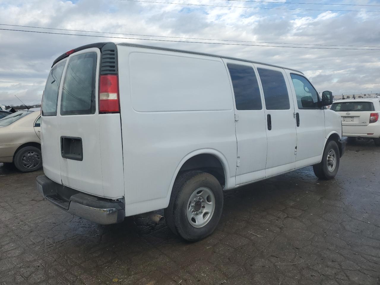 2015 Chevrolet Express G2500 VIN: 1GCWGFCF3F1126624 Lot: 85553114