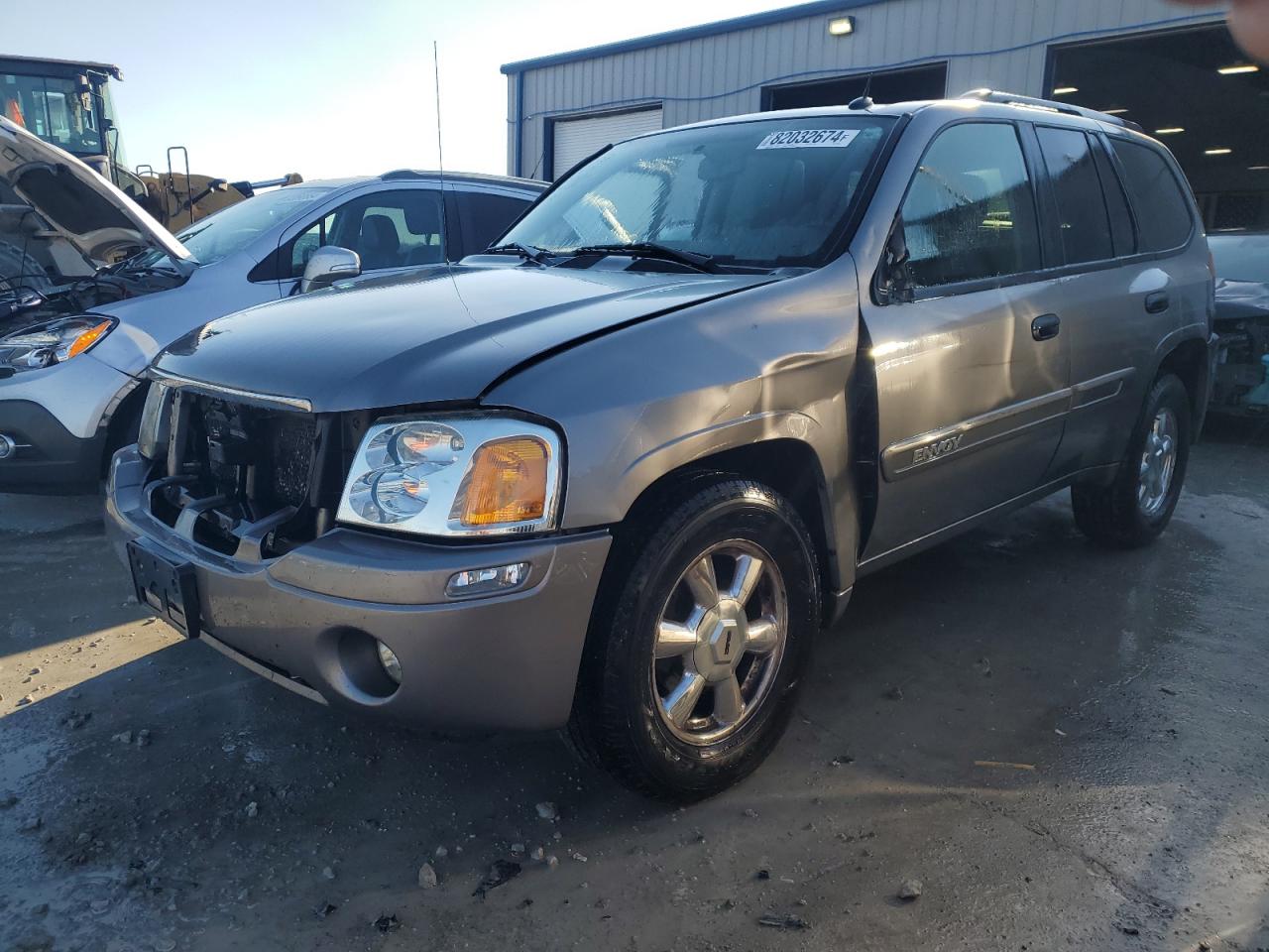 2005 GMC Envoy VIN: 1GKDS13SX52322725 Lot: 82032674