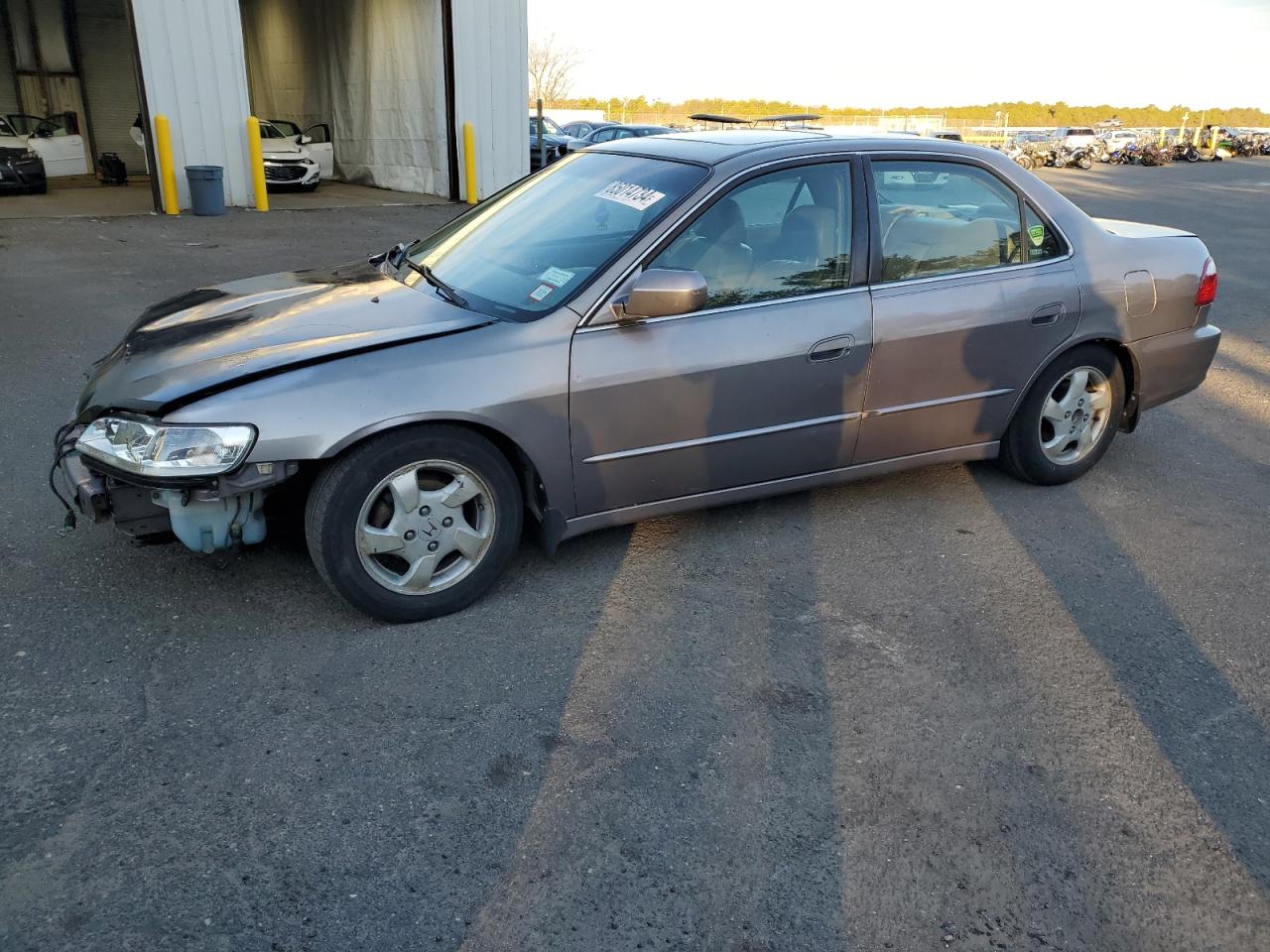 2000 Honda Accord Ex VIN: 1HGCG6588YA135731 Lot: 85014734