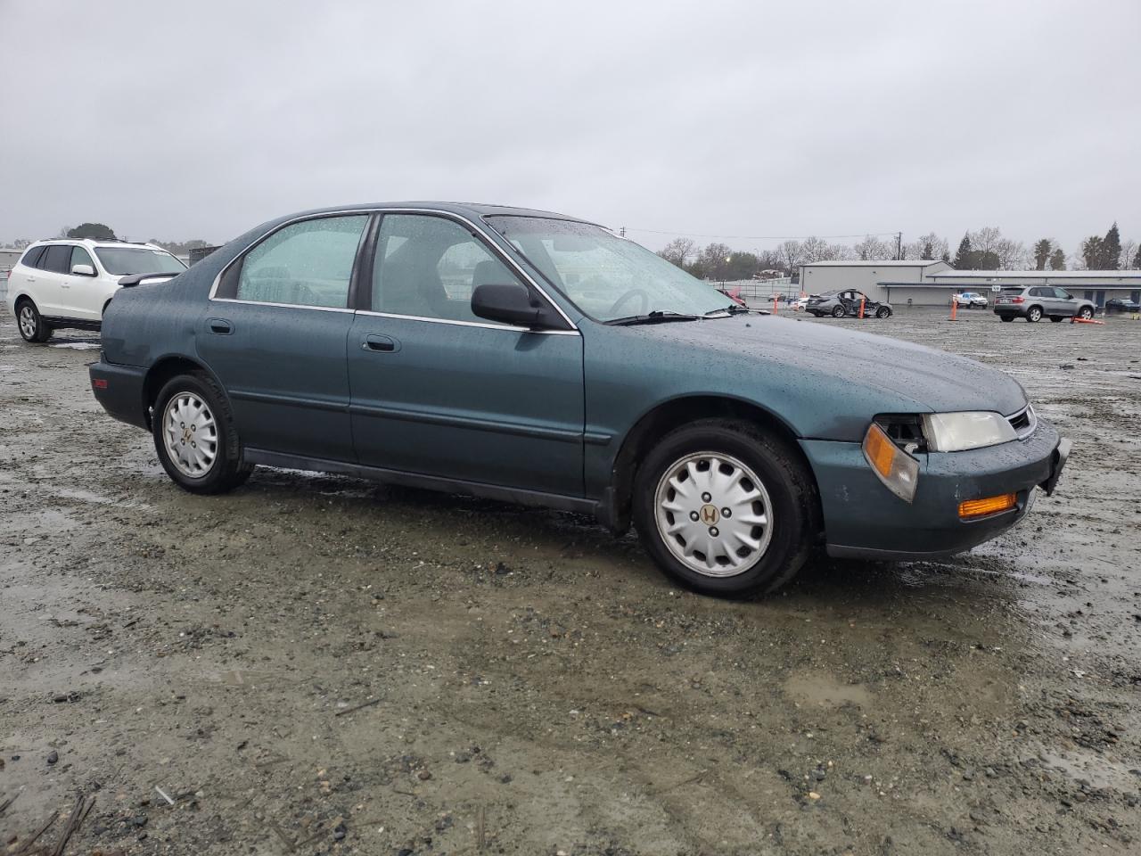 1996 Honda Accord Ex VIN: 1HGCD5652TA206485 Lot: 86851064