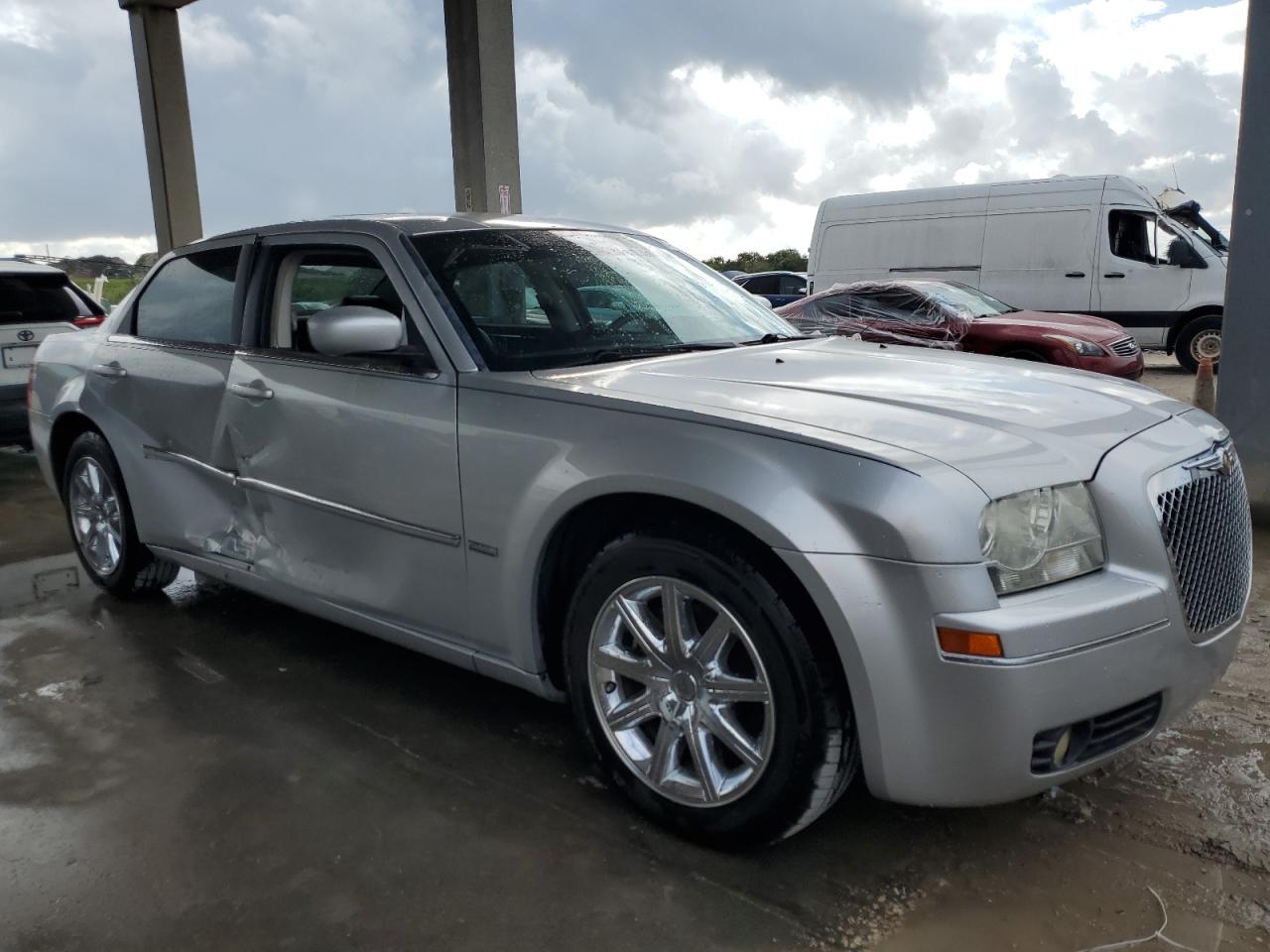 2009 Chrysler 300 Touring VIN: 2C3KA53V99H623009 Lot: 85925754