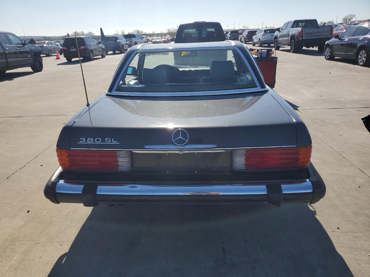 1985 Mercedes-Benz 380 Sl VIN: WDBBA45C6FA029973 Lot: 85500844