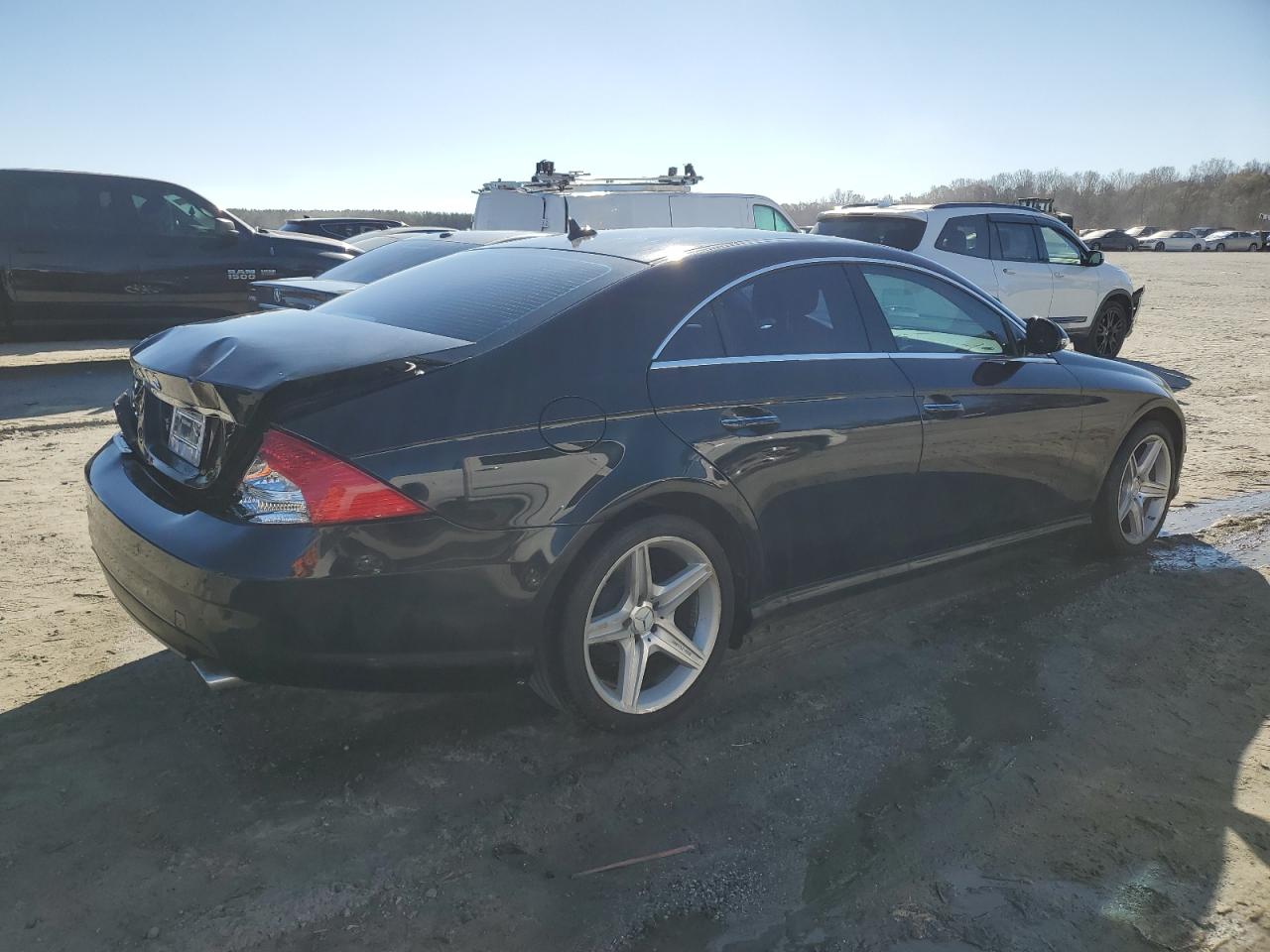 2008 Mercedes-Benz Cls 550 VIN: WDDDJ72XX8A137427 Lot: 83531874