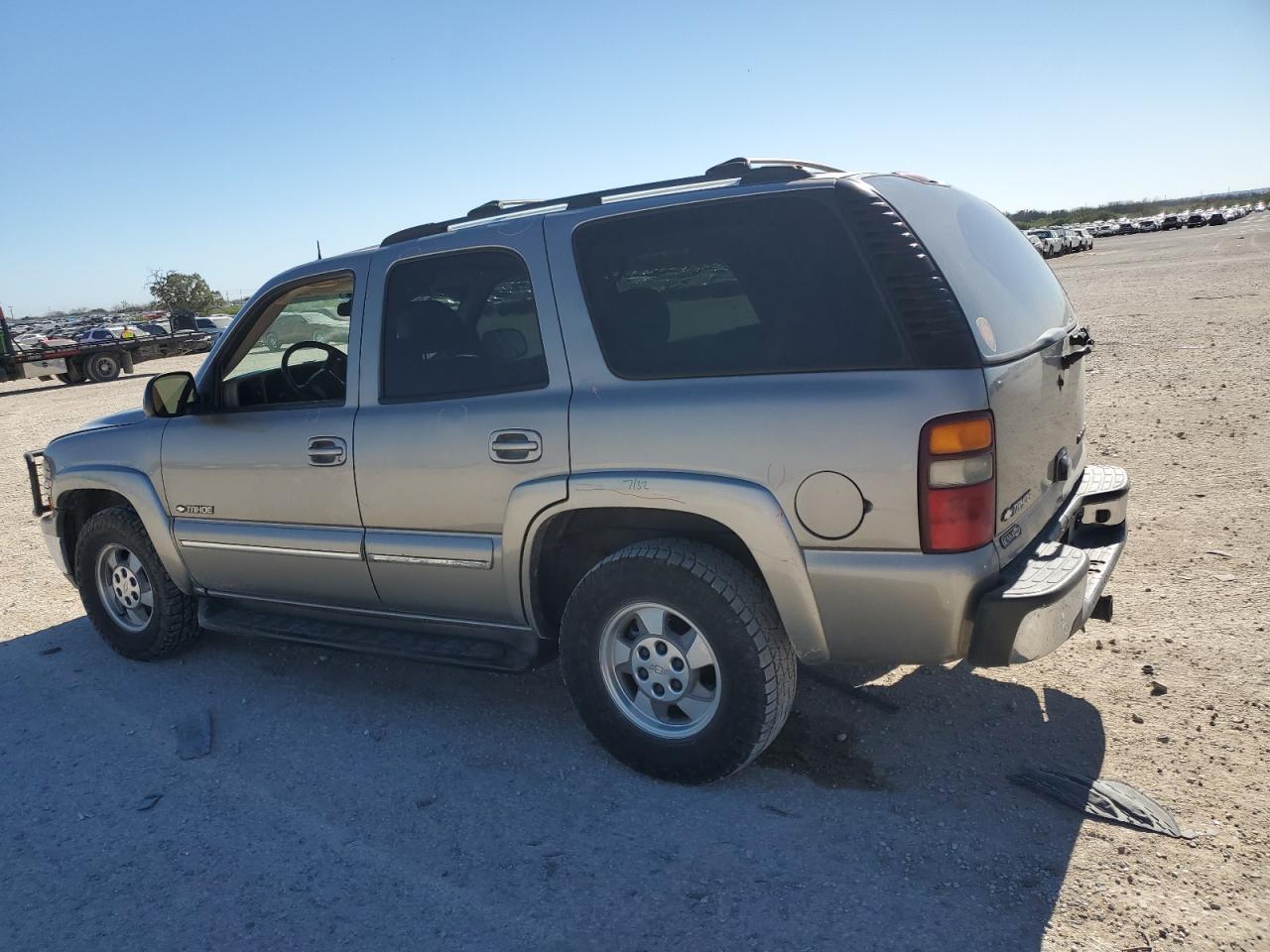 2002 Chevrolet Tahoe C1500 VIN: 1GNEC13Z82R298686 Lot: 85527994